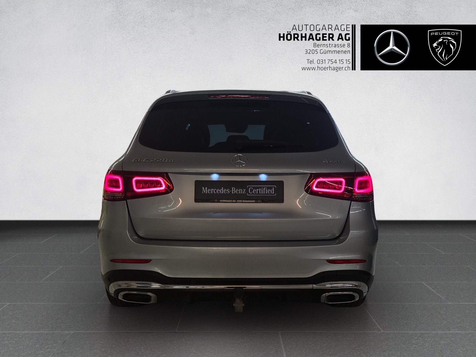 MERCEDES-BENZ GLC 220 d AMG Line 4Matic 9G-Tronic-showroom-element-3