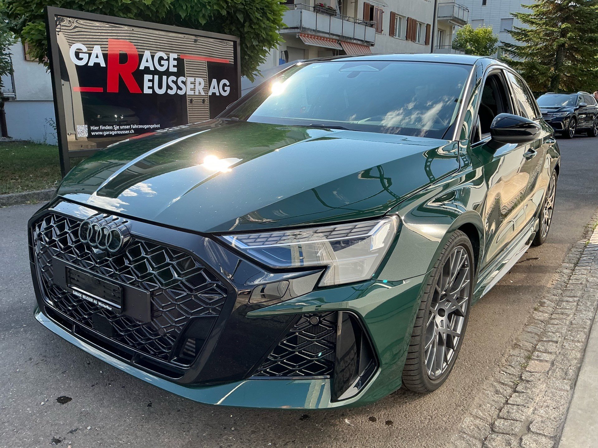 AUDI RS3 SPORTBACK 2.5 400 PS TFSI QUATTRO *** UNIKAT IN GOODWOOD GREEN ***
