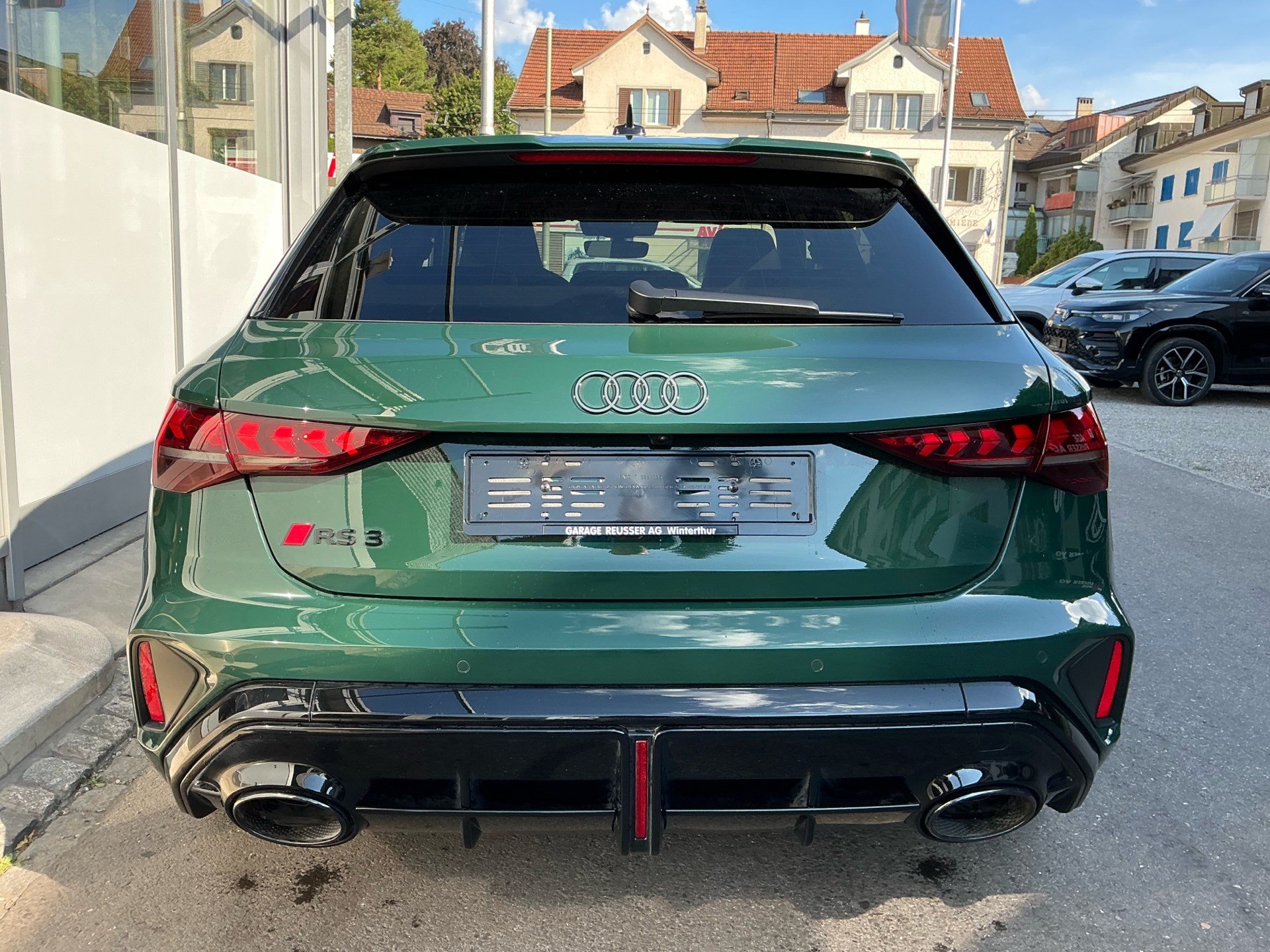 AUDI RS3 SPORTBACK 2.5 400 PS TFSI QUATTRO *** UNIKAT IN GOODWOOD GREEN ***-image-4