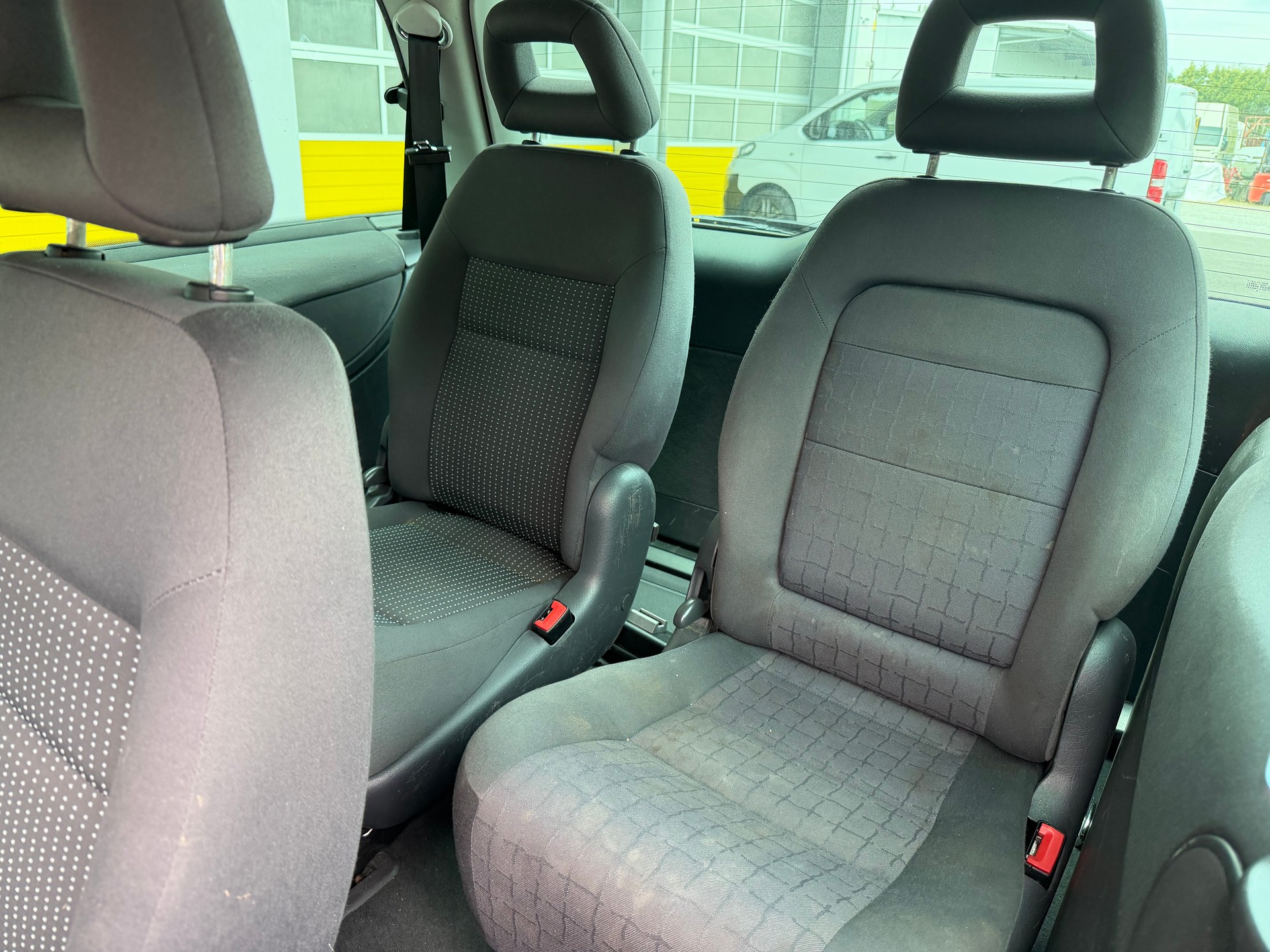 SEAT Alhambra 2.0 TDI Ecomotive-image-11