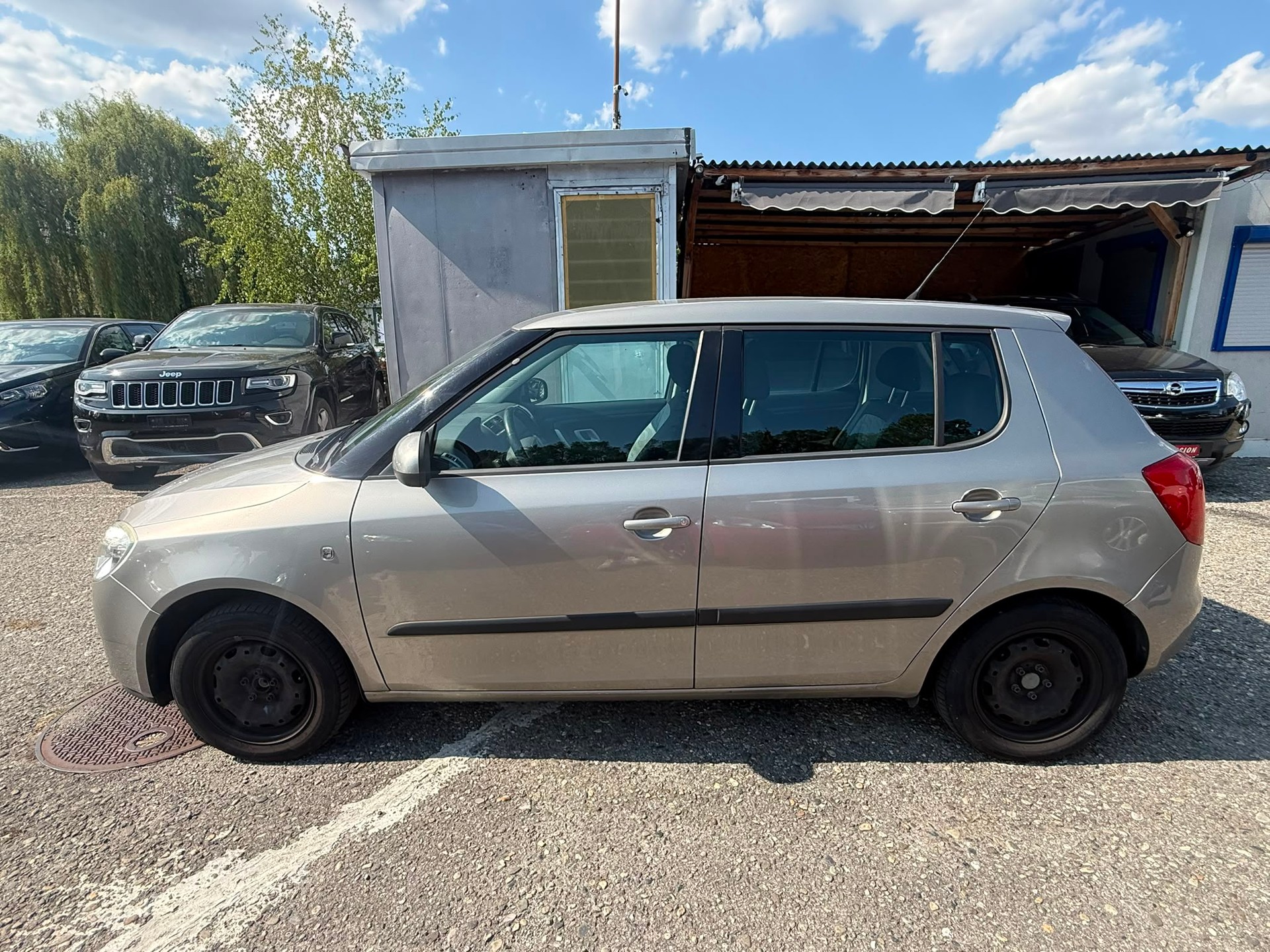 SKODA Fabia 1.2 Entry-image-5