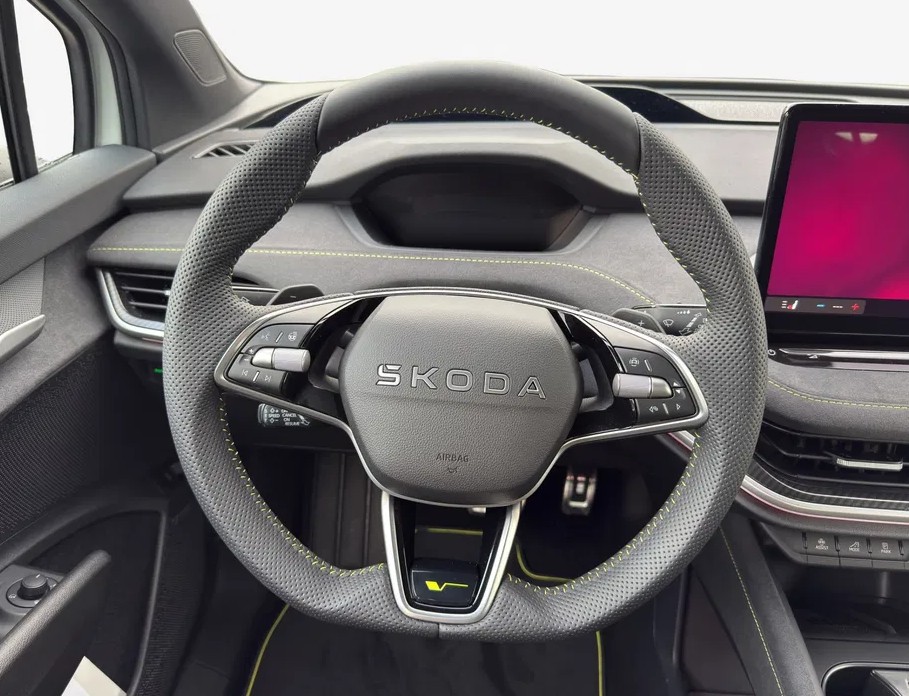 SKODA Elroq RS 4x4-image-6