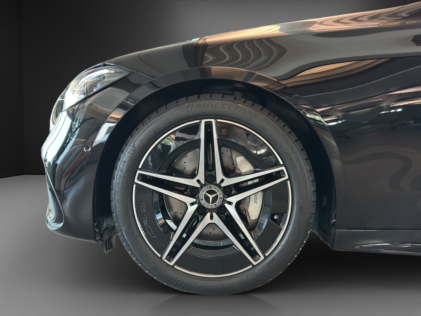 MERCEDES-BENZ C 200 T 4Matic AMG Line-image-7