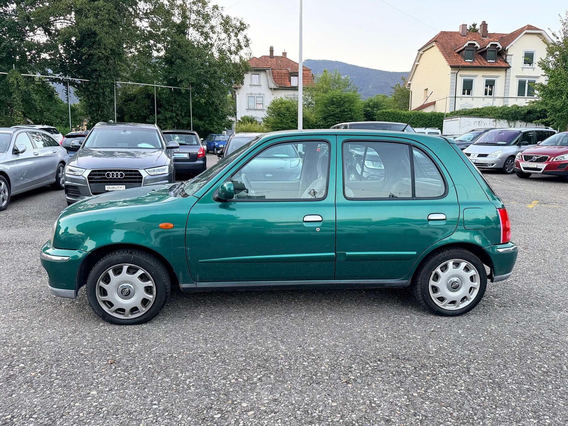 NISSAN Micra 1.4 Comfort-showroom-element-3