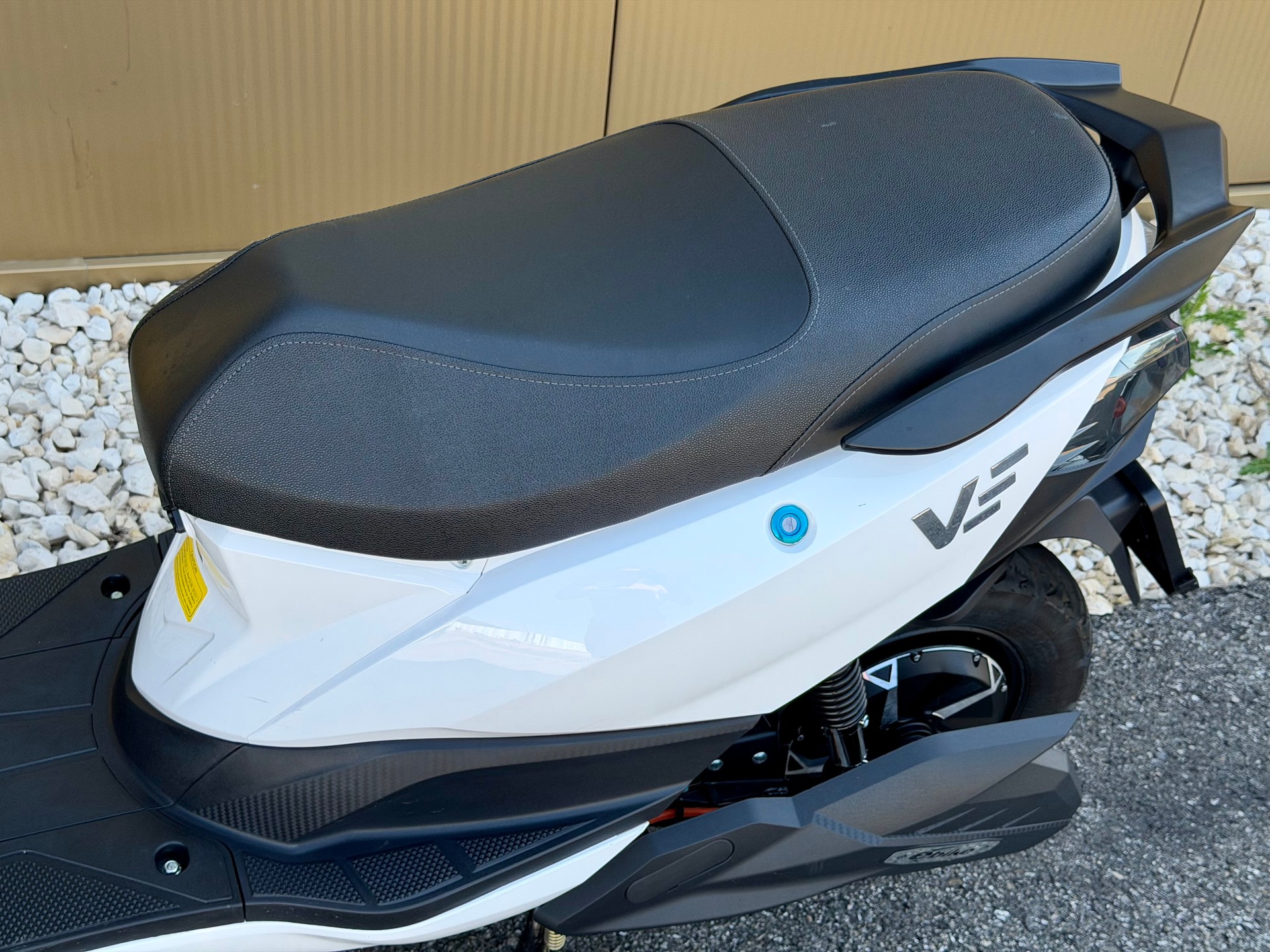 VENGO LEO scooter électrique 45km/h - Plaque jaune-image-14