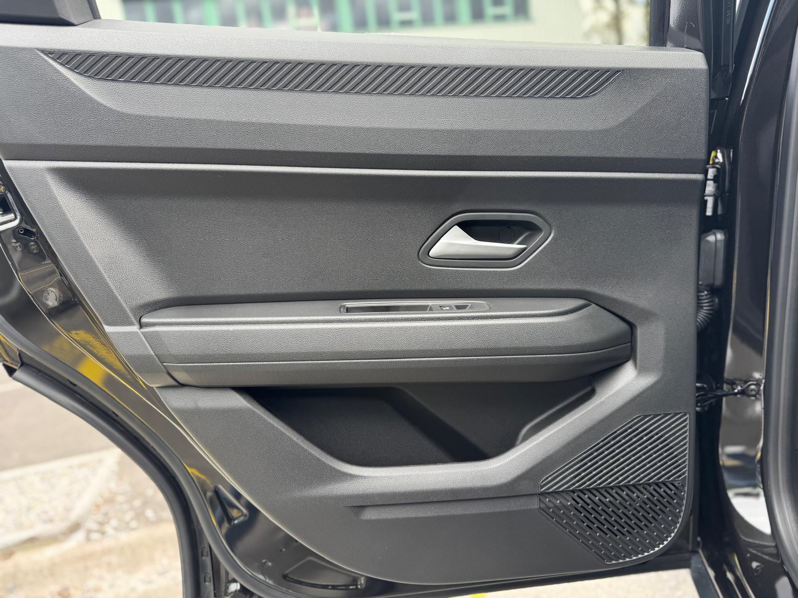 DACIA Bigster HEV 155 Journey-image-18