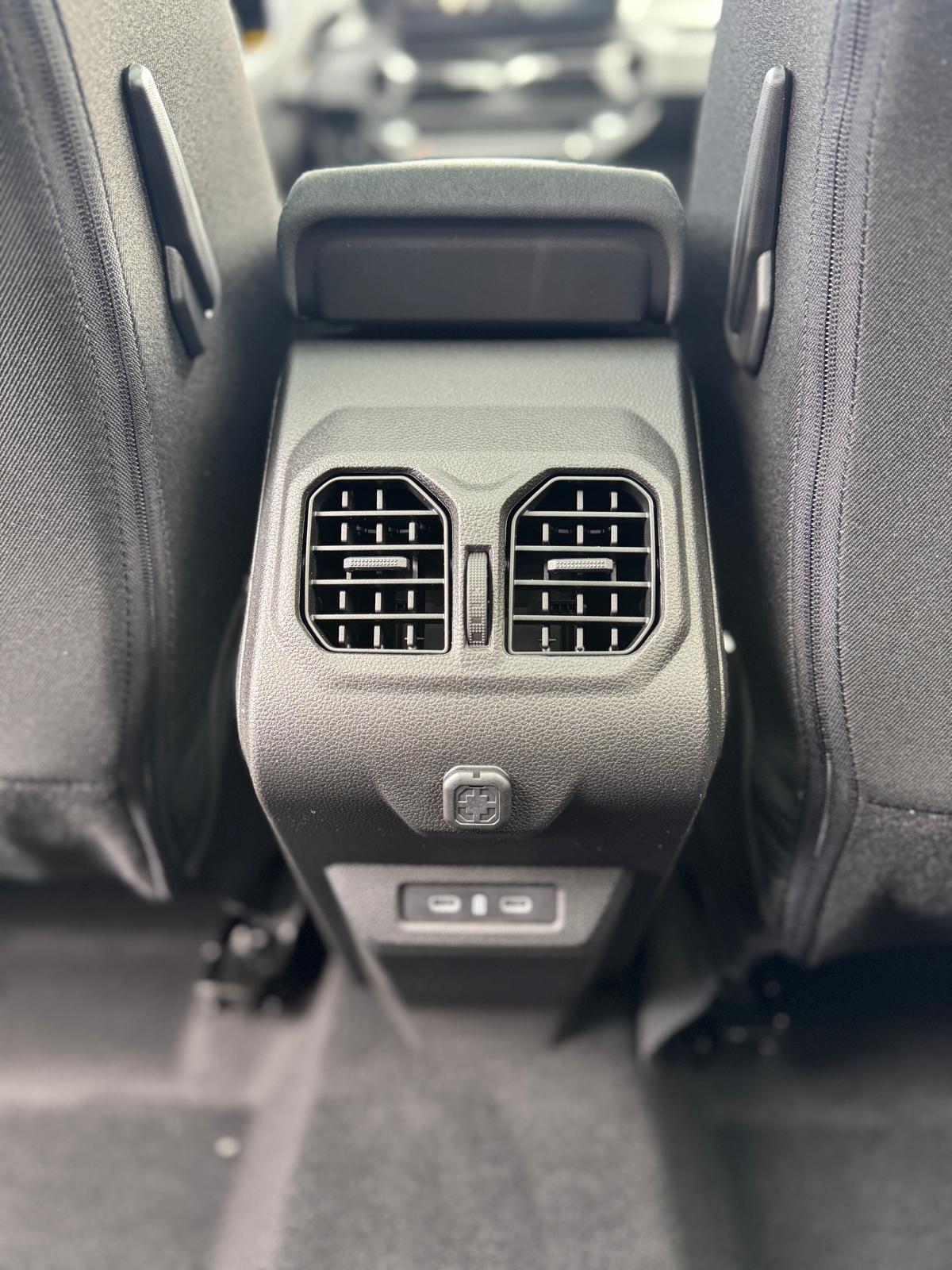 DACIA Bigster HEV 155 Journey-image-17