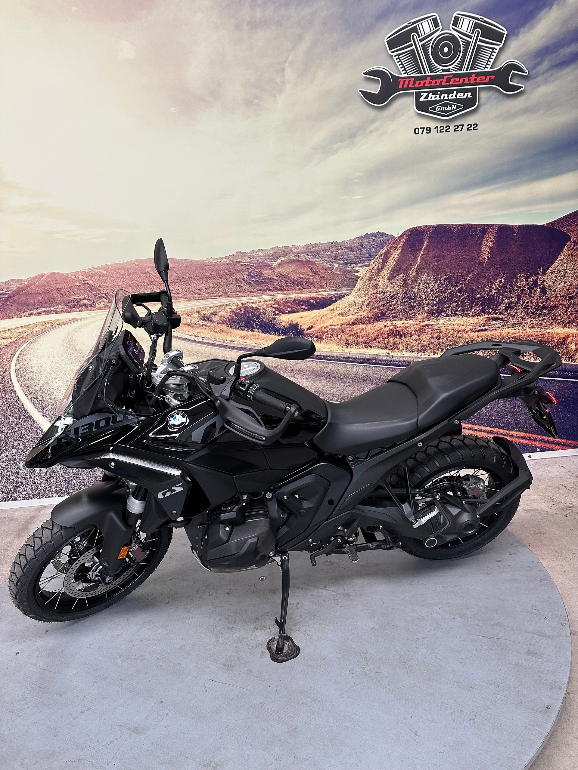 BMW R 1300 GS BLACK Edition-image-4