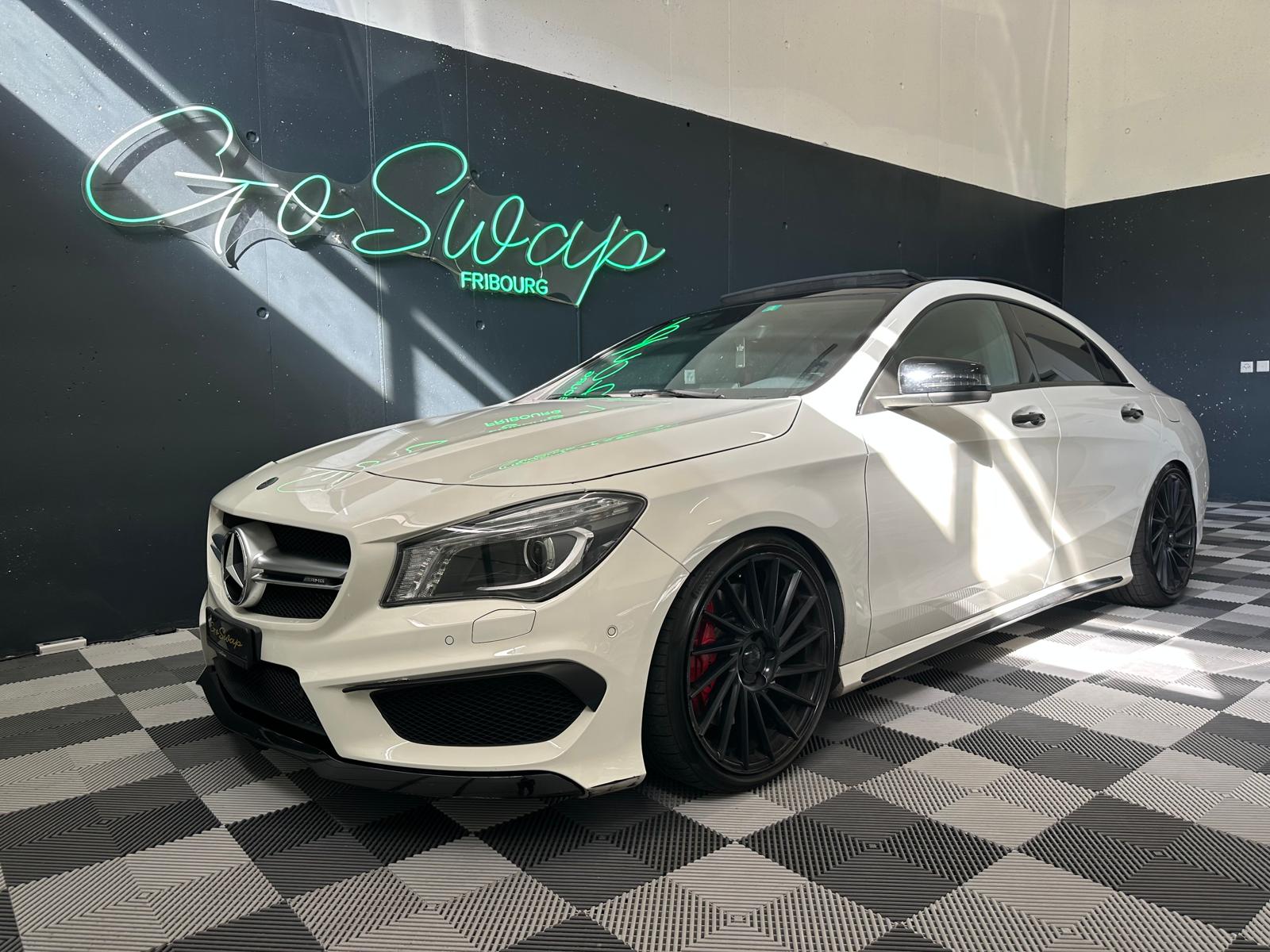 MERCEDES-BENZ CLA 45 AMG 4Matic Speedshift