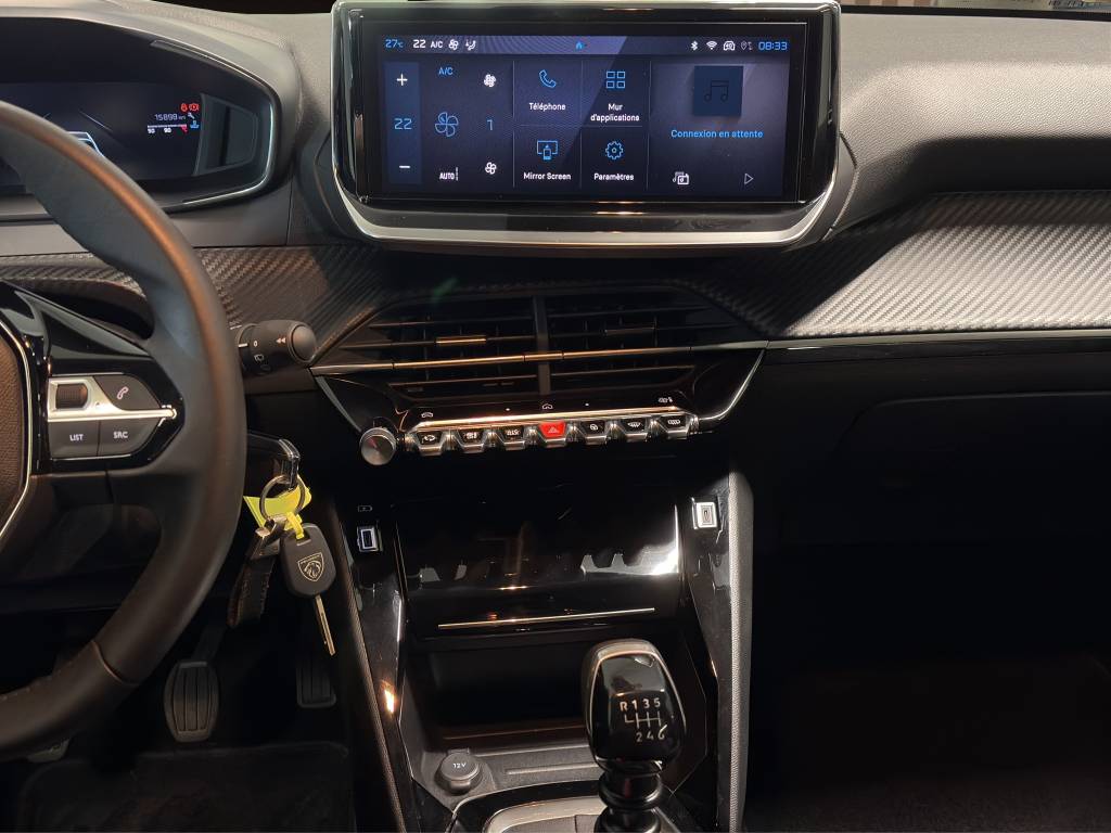 PEUGEOT 208 1.2 PureTech Allure-image-15