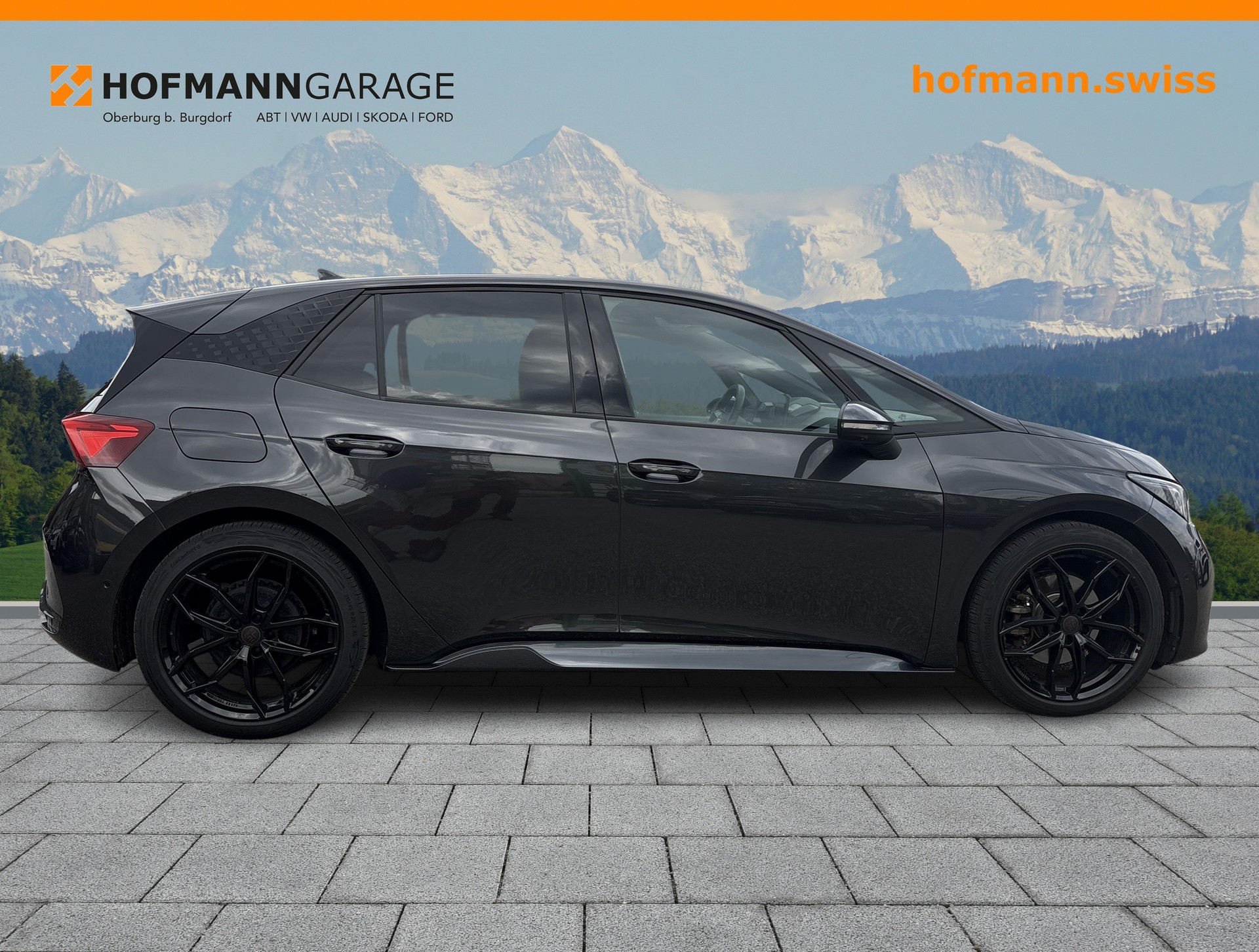 CUPRA Born 58 kWh-showroom-element-3