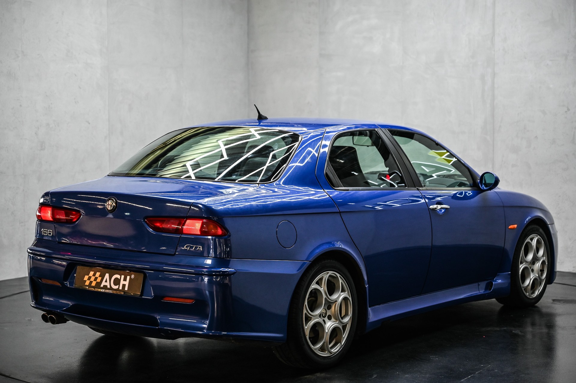 ALFA ROMEO 156 3.2 V6 24V GTA-image-8
