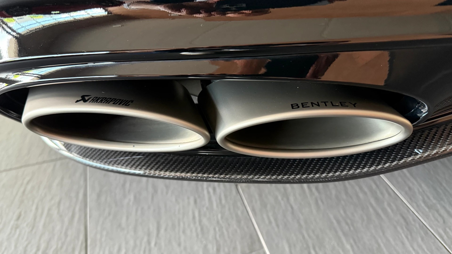 BENTLEY Continental GT 6.0 W12 Speed-image-27
