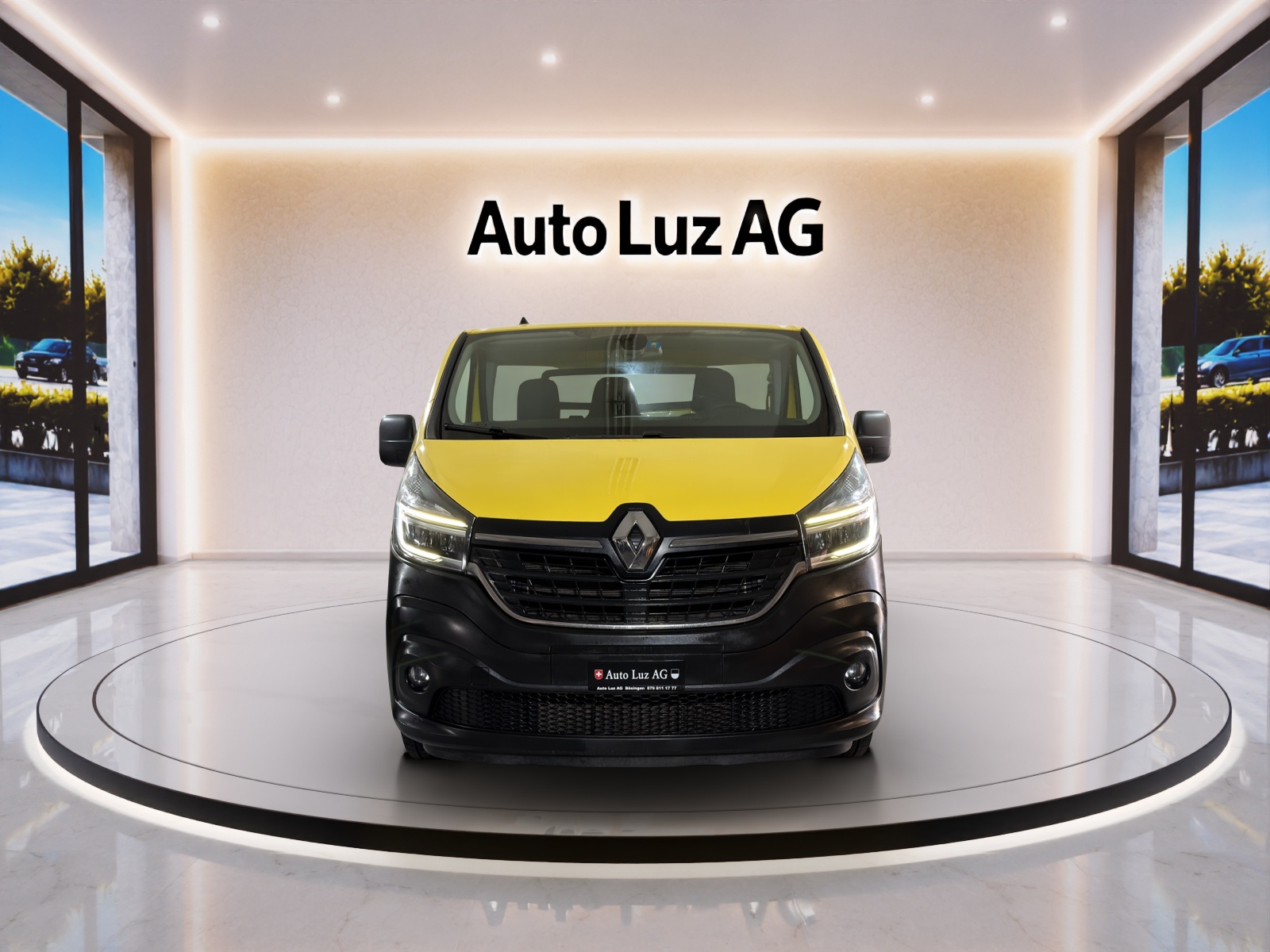 RENAULT Trafic Blue dCi 145 Passenger Intens-showroom-element-1
