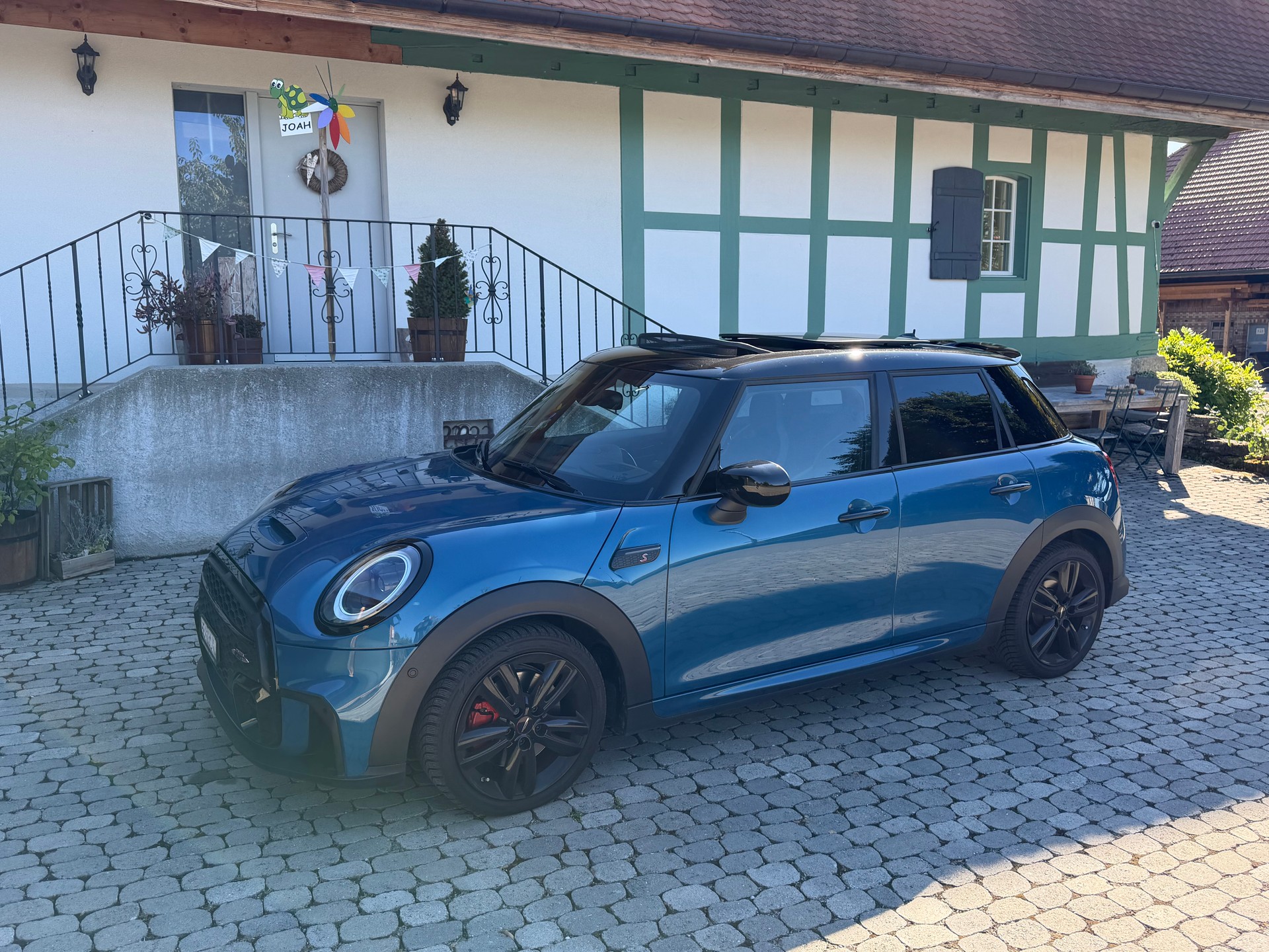 MINI Cooper S Steptronic DKG-image-1