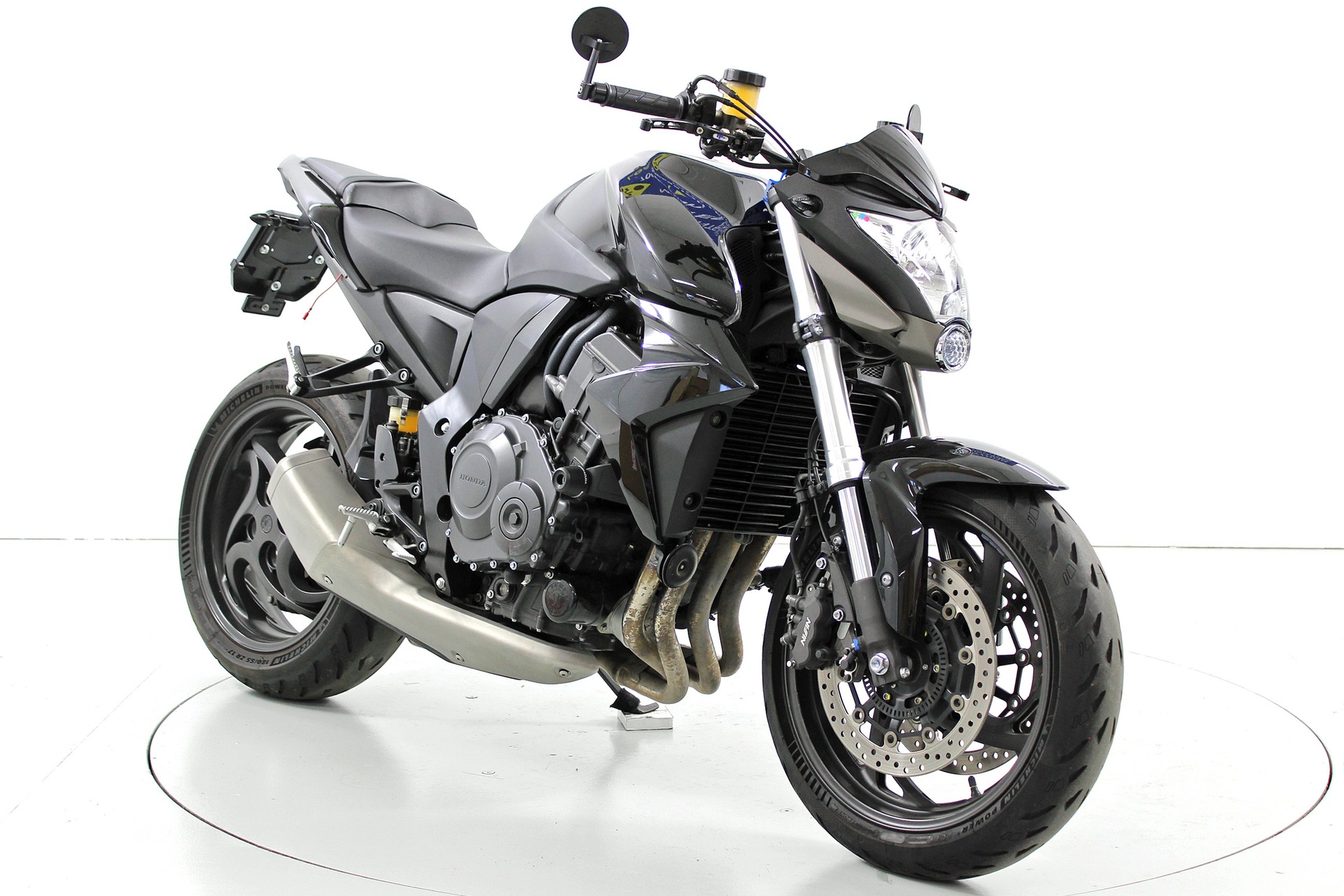 HONDA CB 1000 R ABS-image-1