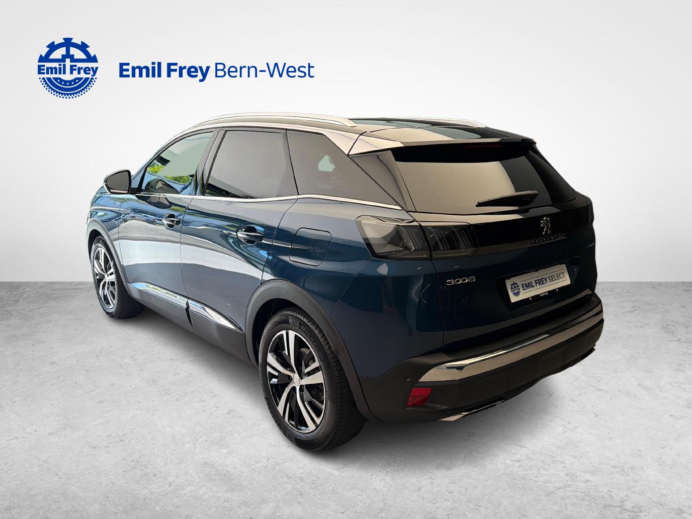 PEUGEOT 3008 1.6 Plug-in Hybrid4 GT-showroom-element-3