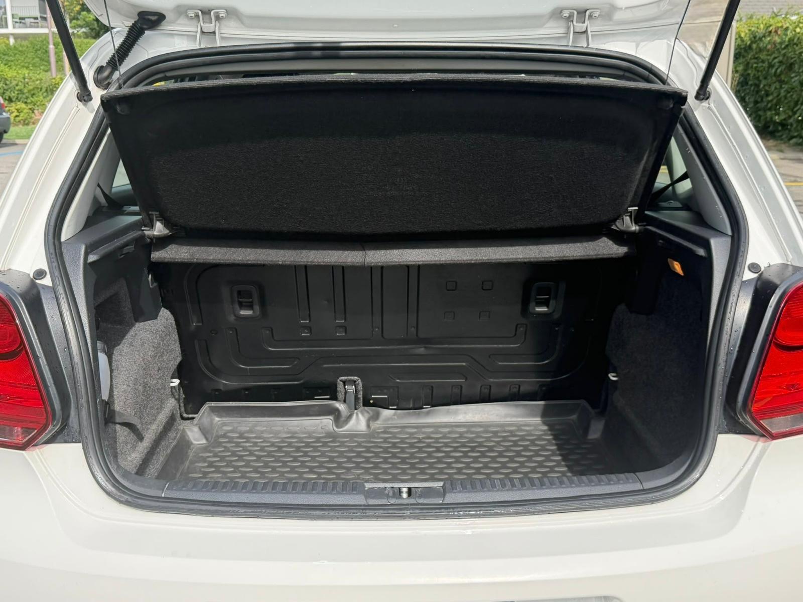 VW Polo 1.2 6V Trendline-image-22