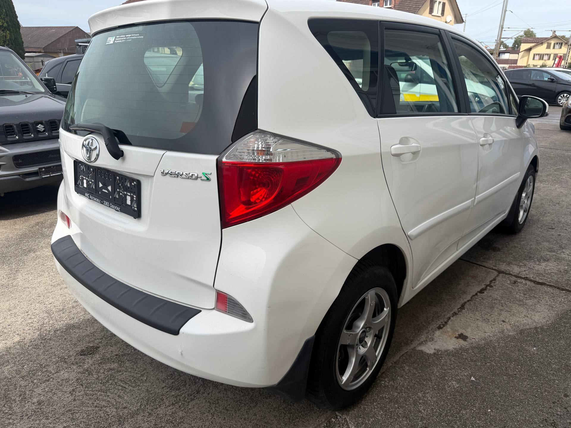 TOYOTA Verso-S 1.33 Linea Terra Multidrive S-showroom-element-2