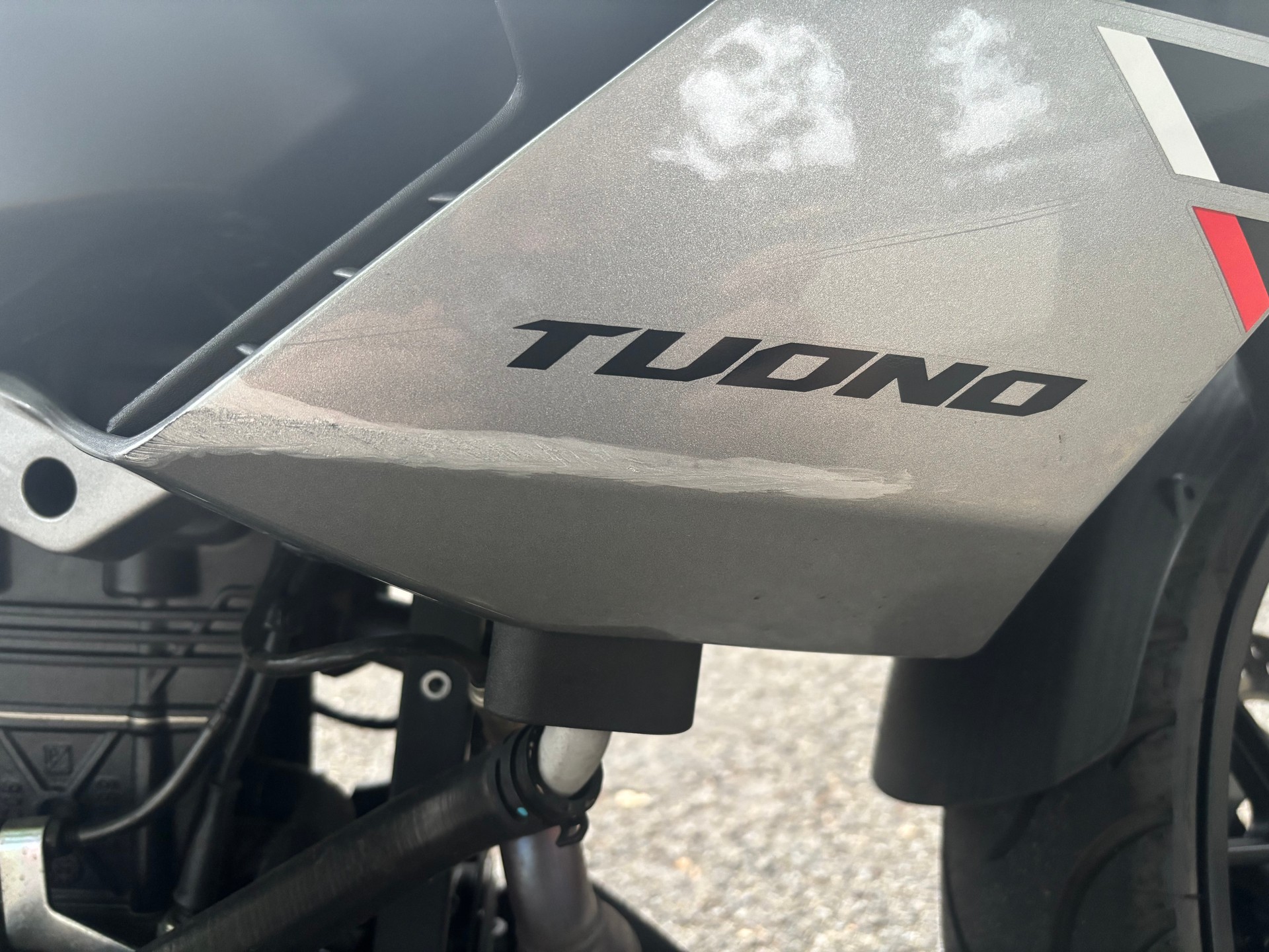 APRILIA Tuono 125-image-8