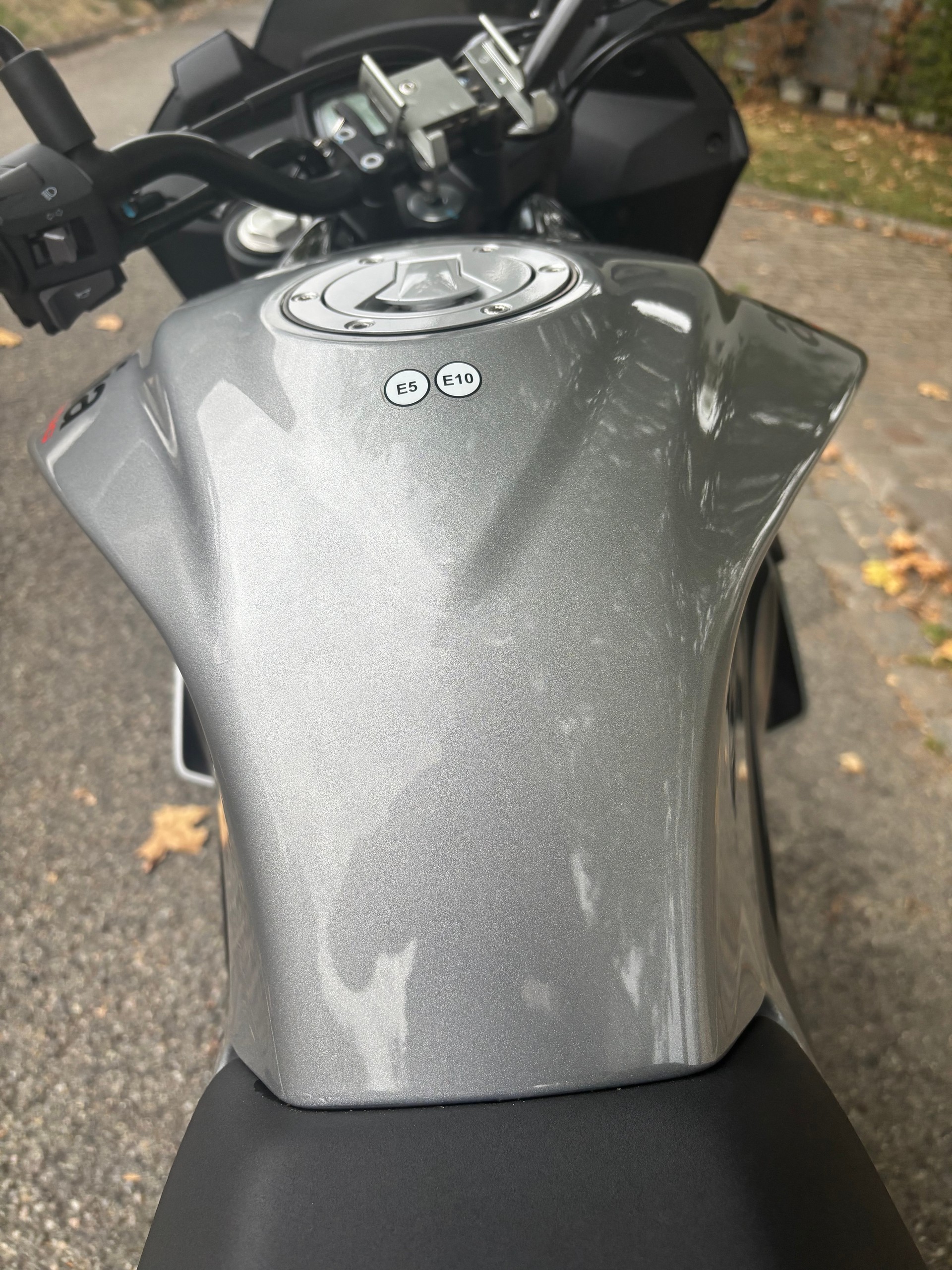 APRILIA Tuono 125-image-2