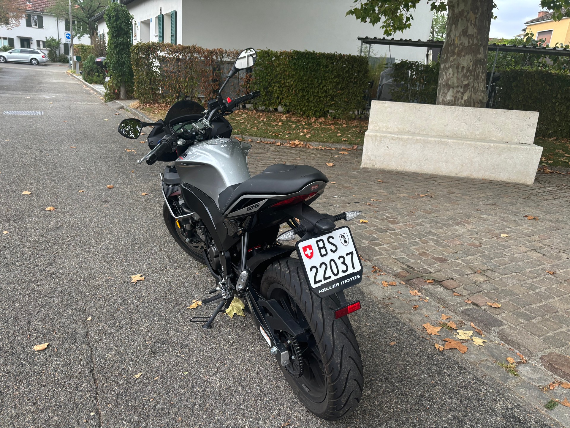APRILIA Tuono 125-image-4