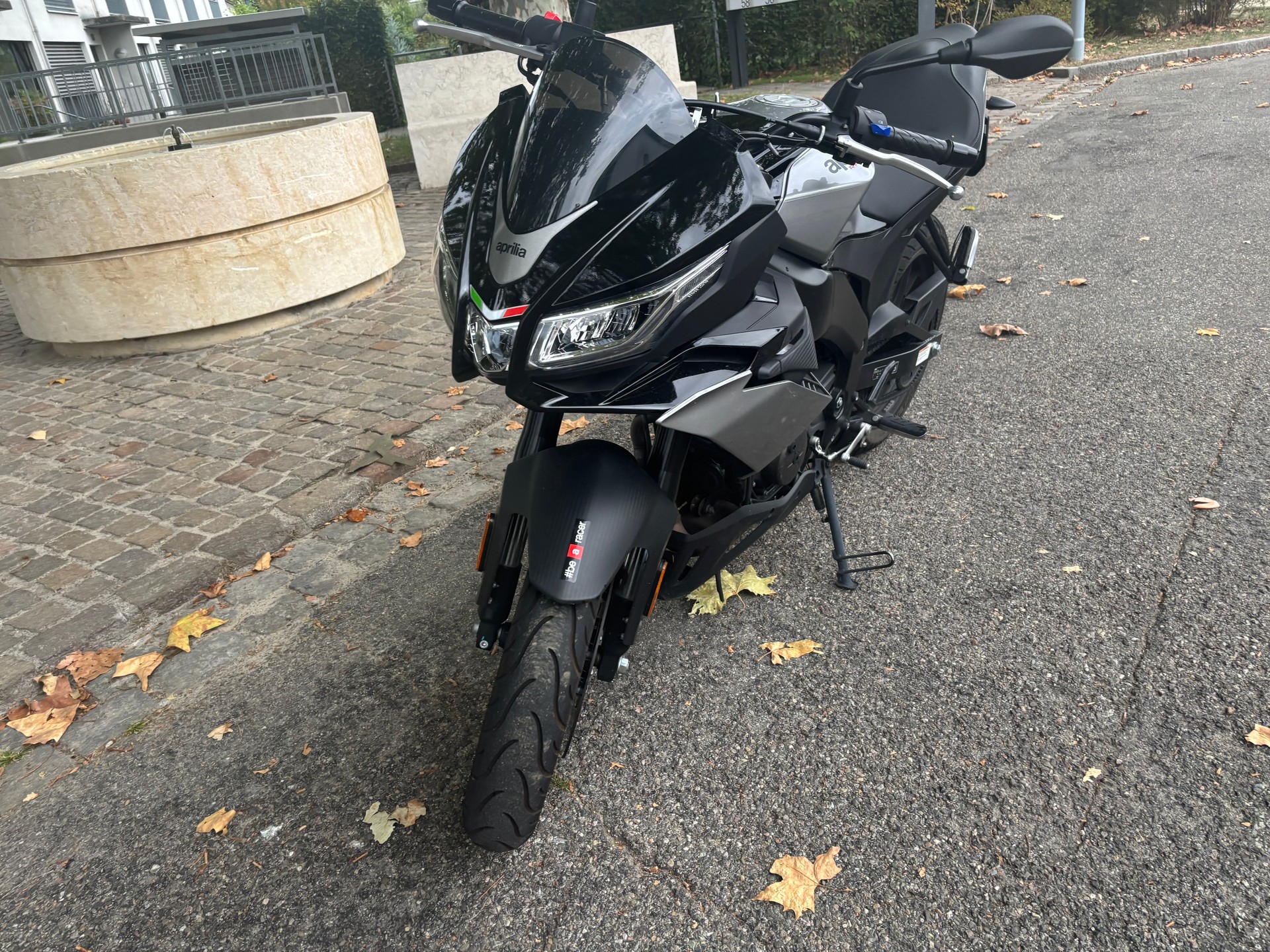 APRILIA Tuono 125-image-0