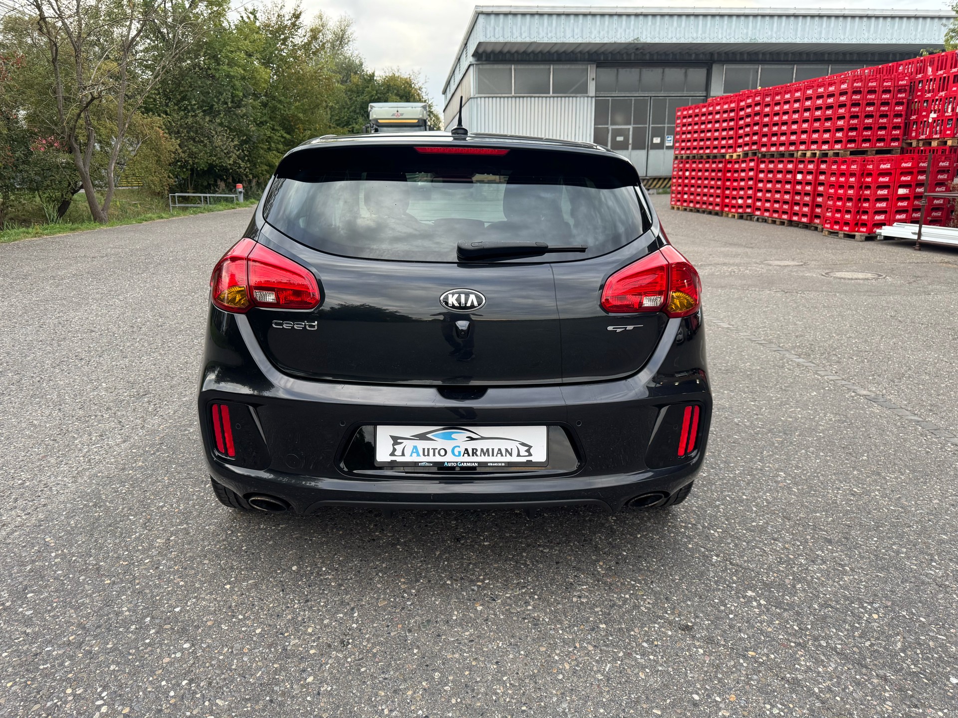 KIA Cee'd 1.6 GDi Turbo GT-showroom-element-3