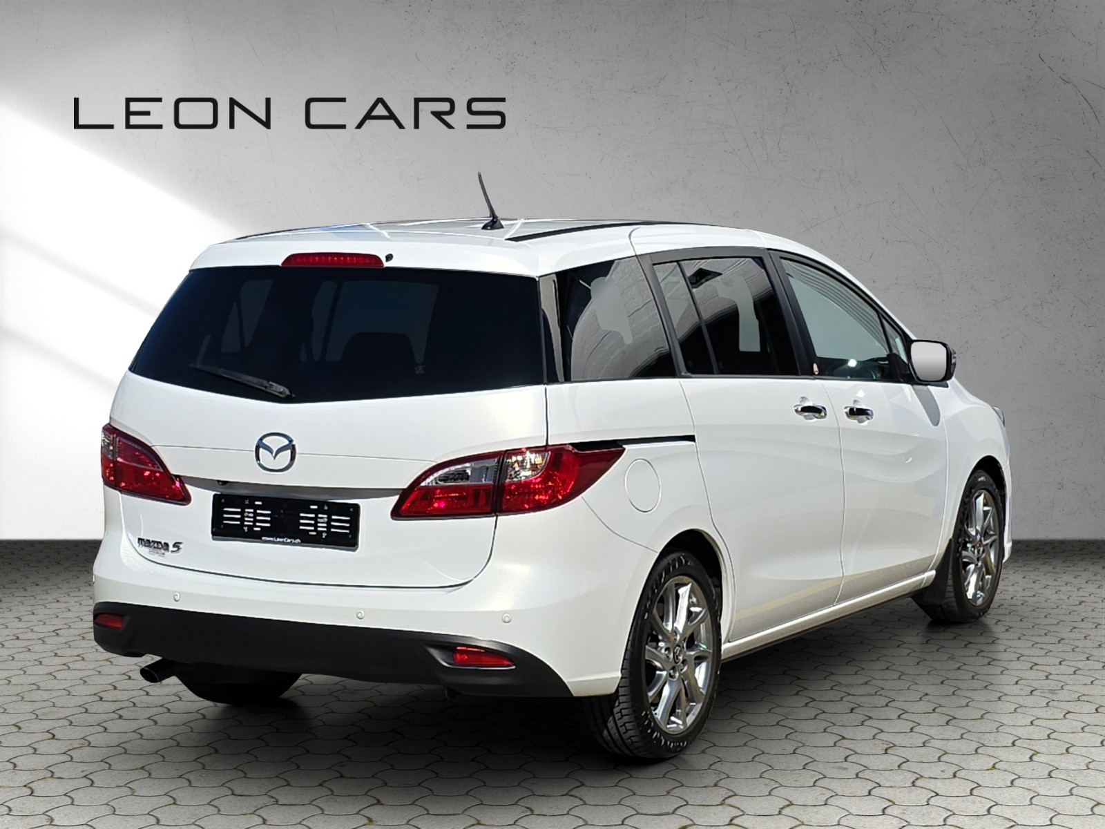 MAZDA 5 2.0 16V Voila ma Suisse Edition+ Activematic 7-Sitzer-image-4