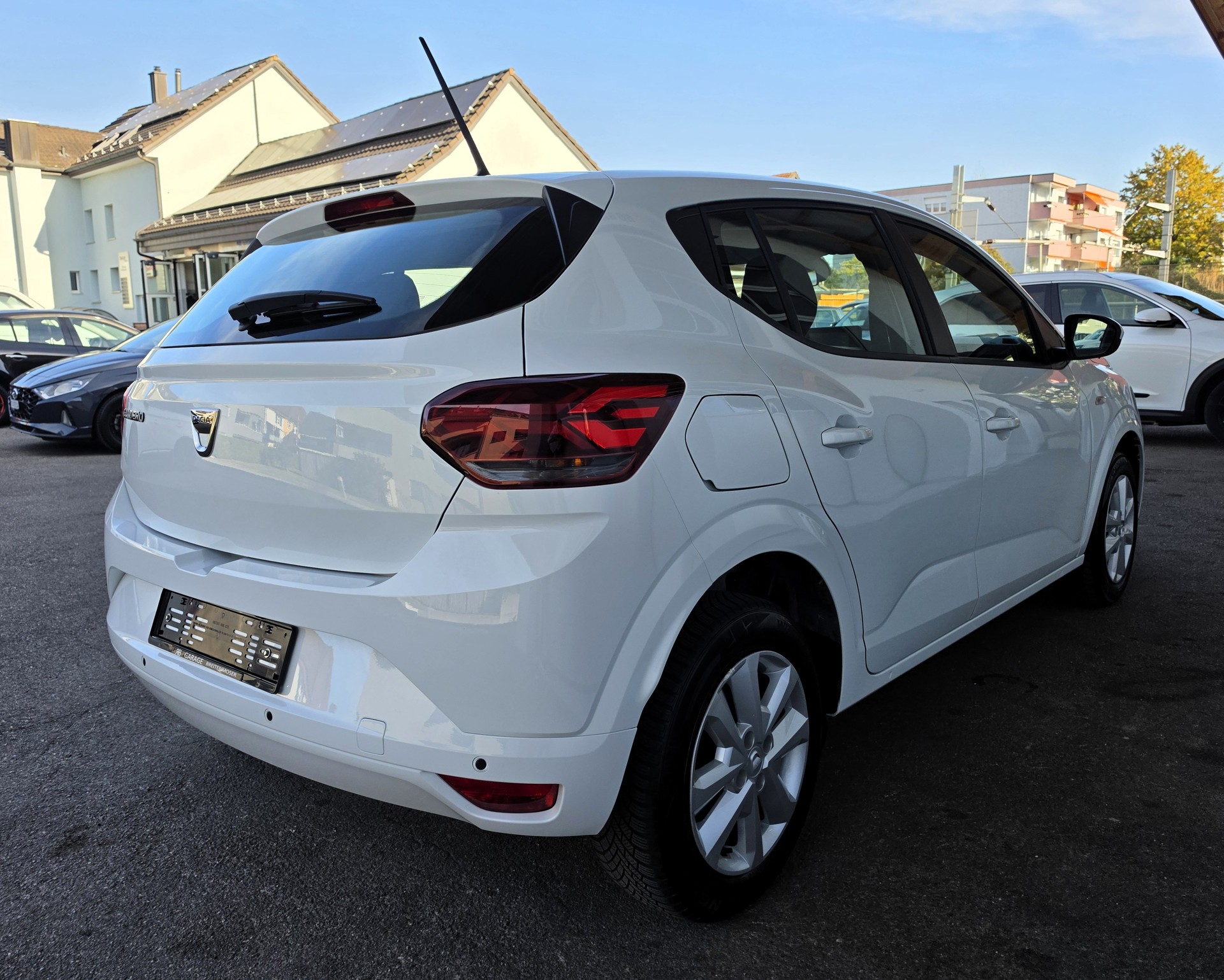 DACIA Sandero TCe 90 Expression CVT-image-8