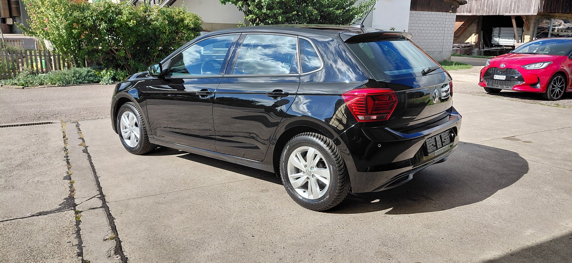 VW Polo 1.0 TSI BMT Comfortline-image-2