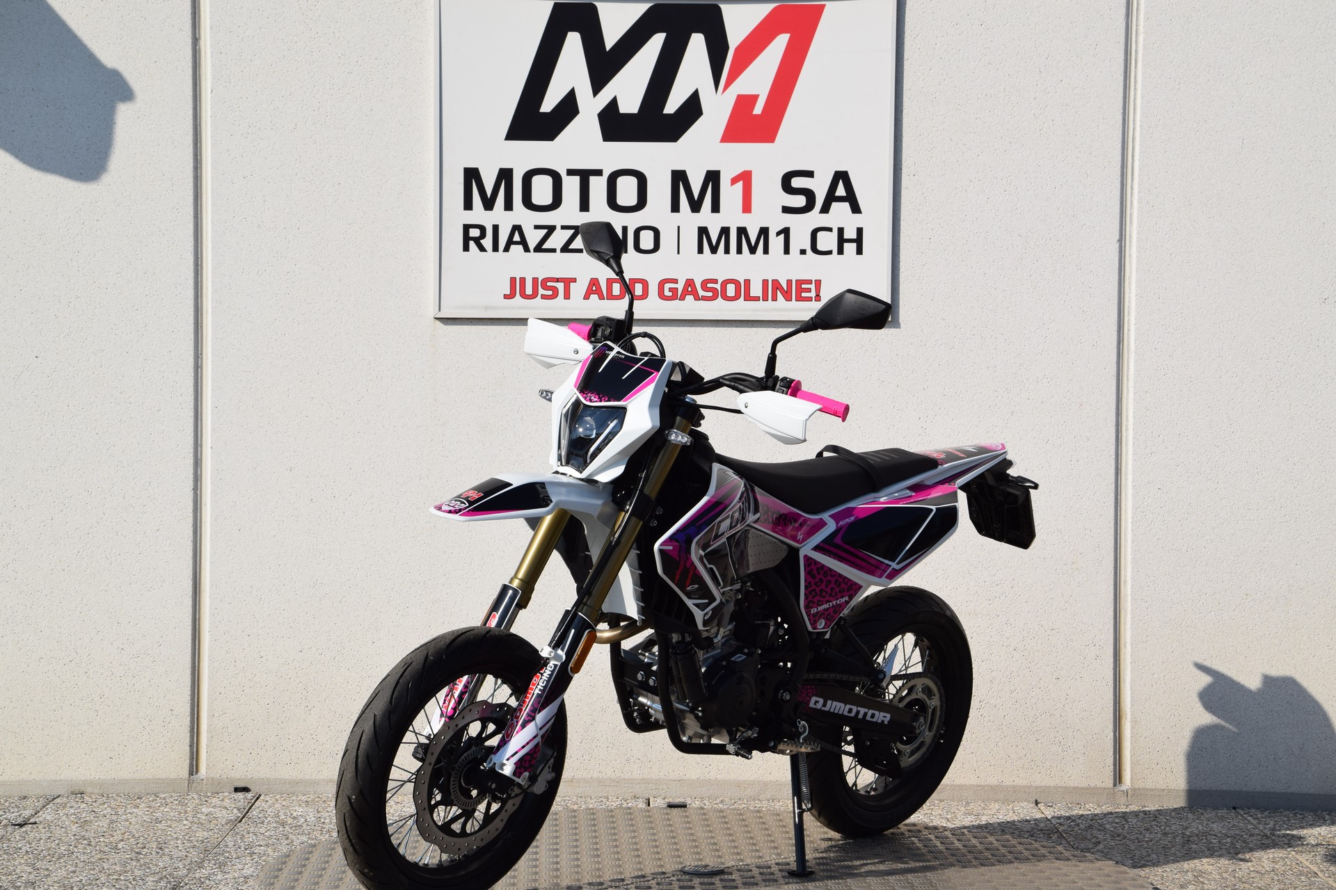 QJ COV 125 PINK EDITION-image-3