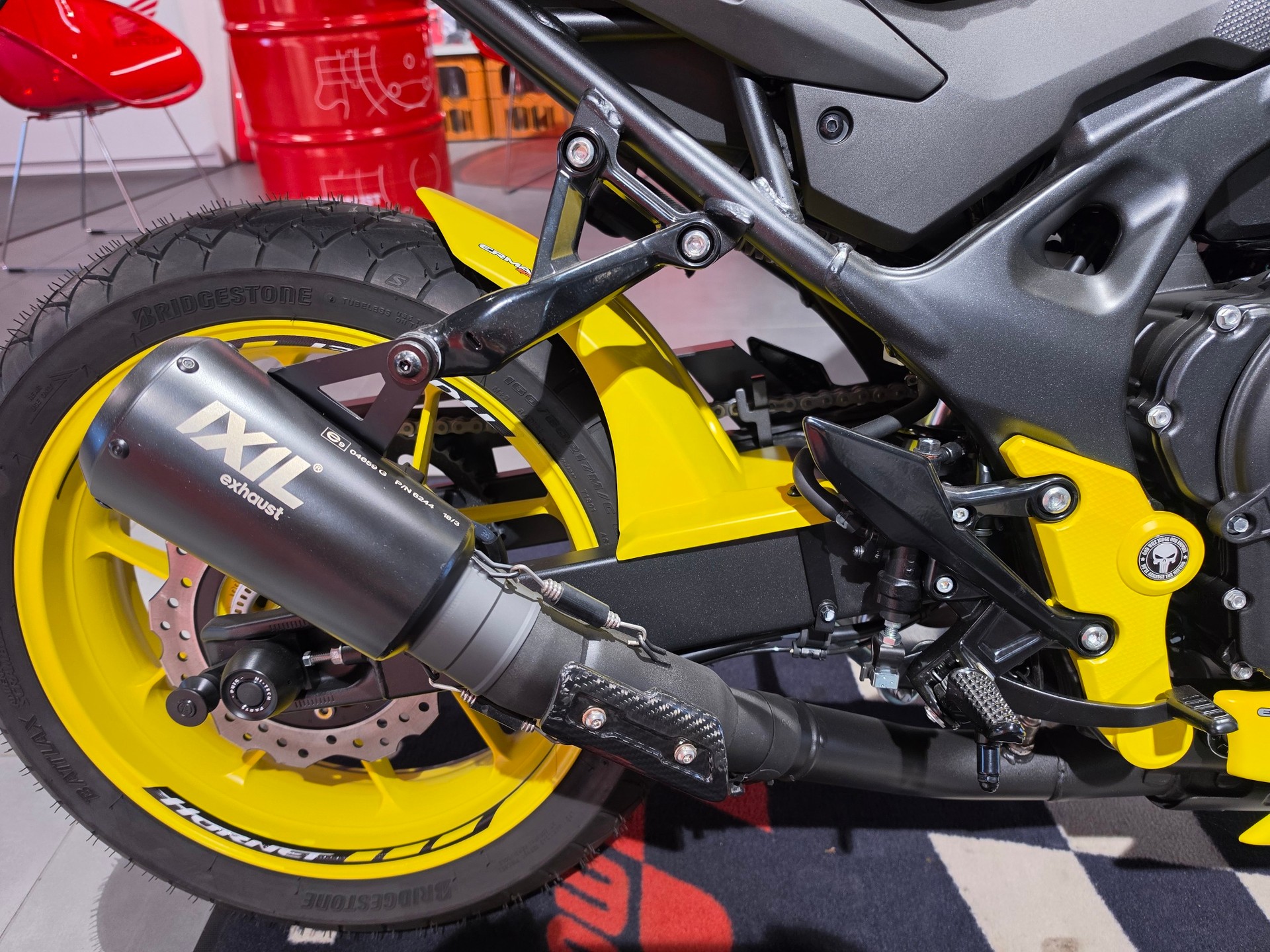 HONDA CB 750 Hornet-image-5