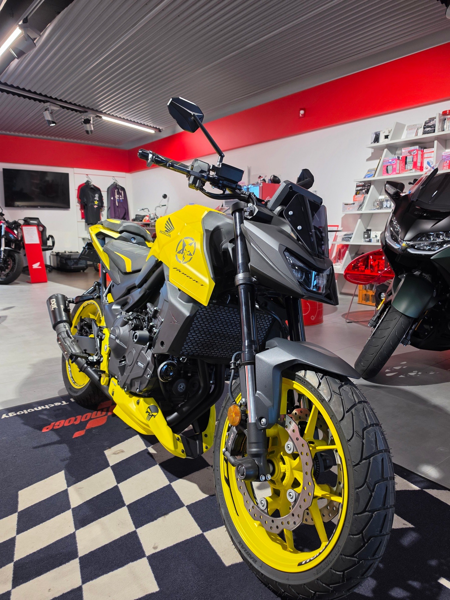 HONDA CB 750 Hornet-image-2
