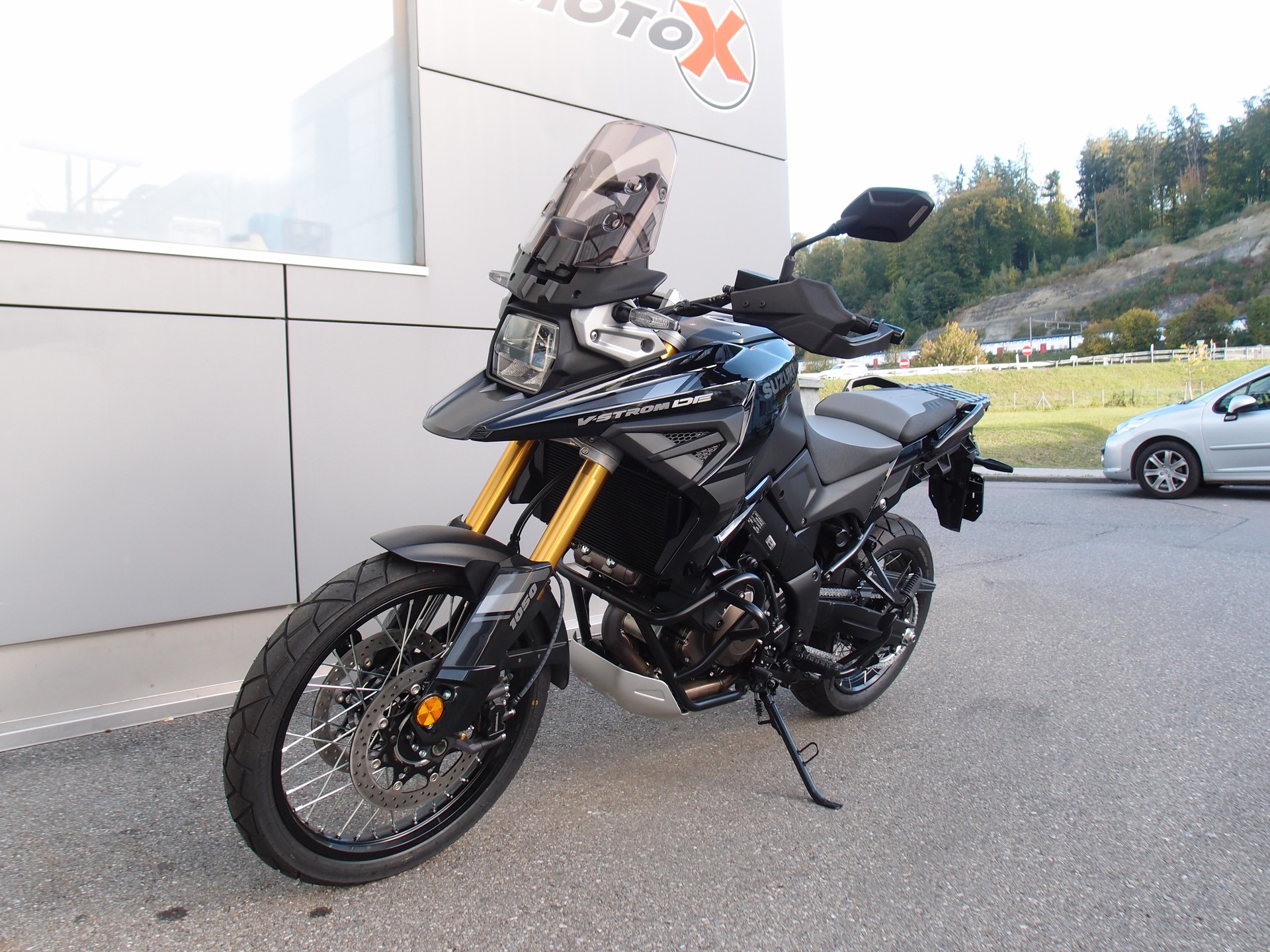 SUZUKI DL 1050 DE-image-5