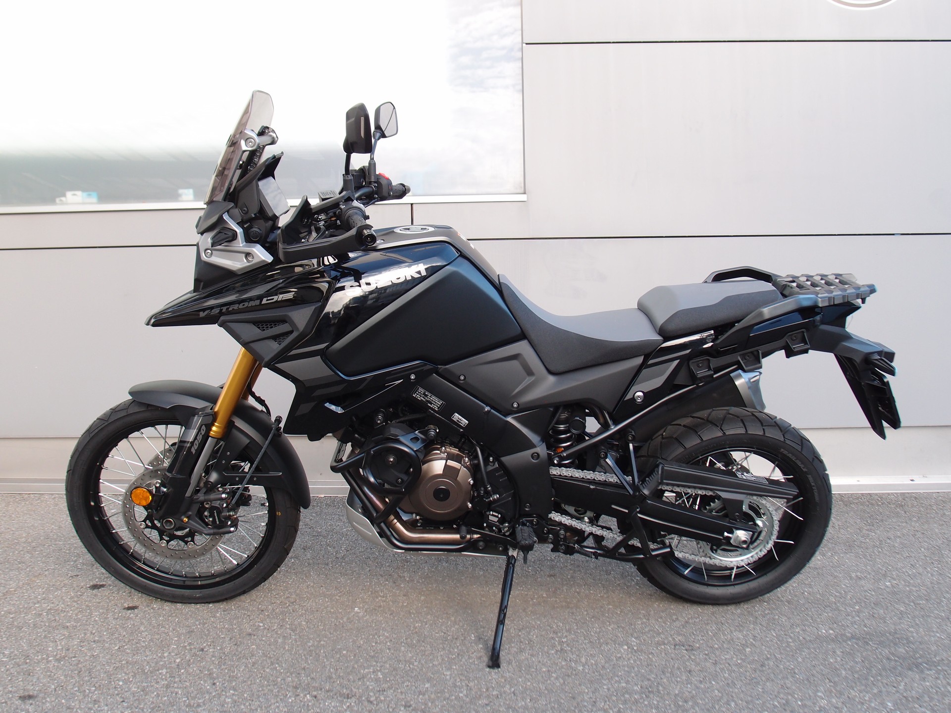 SUZUKI DL 1050 DE-image-4