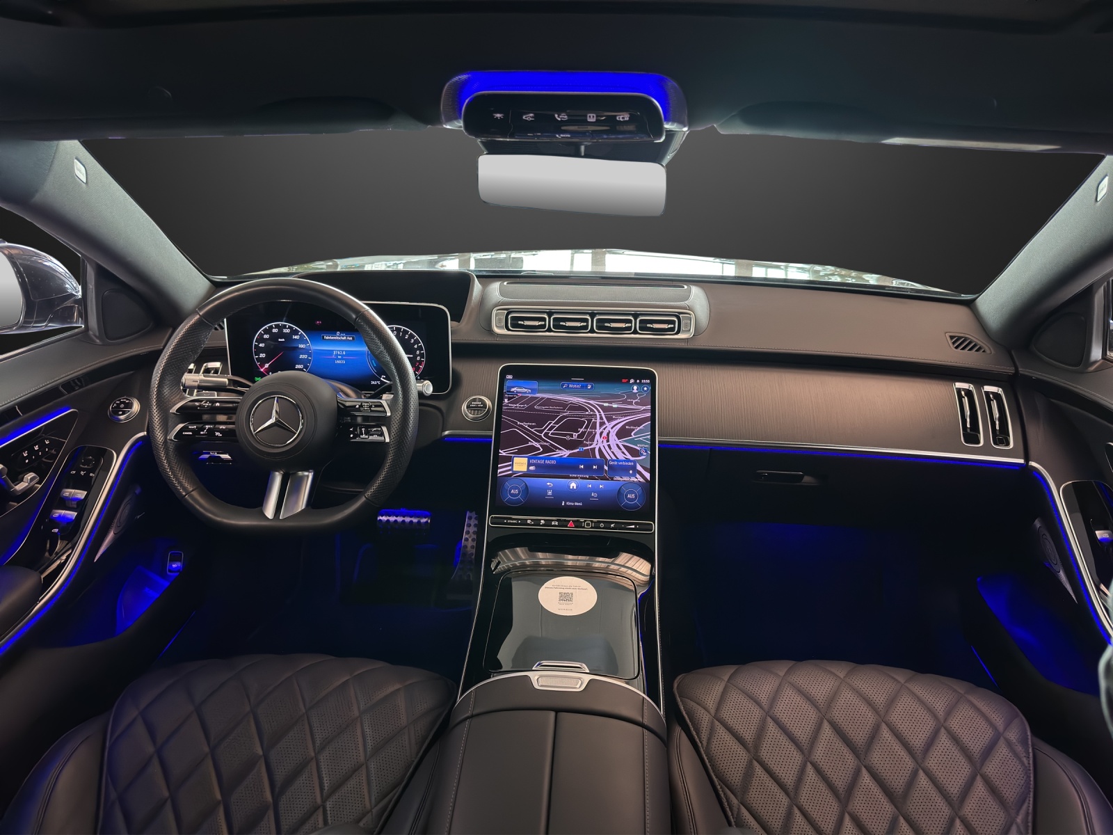 MERCEDES-BENZ S 580 e L 4M AMG Line-image-9