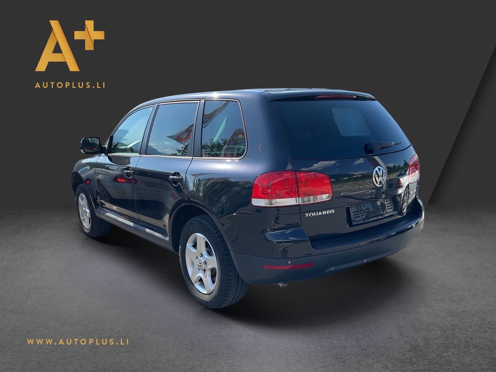 VW Touareg 3.0 TDI-image-6