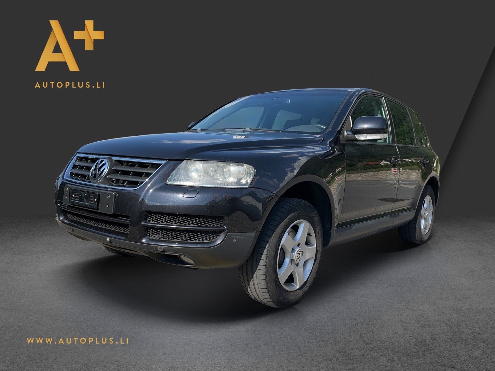 VW Touareg 3.0 TDI-image-1