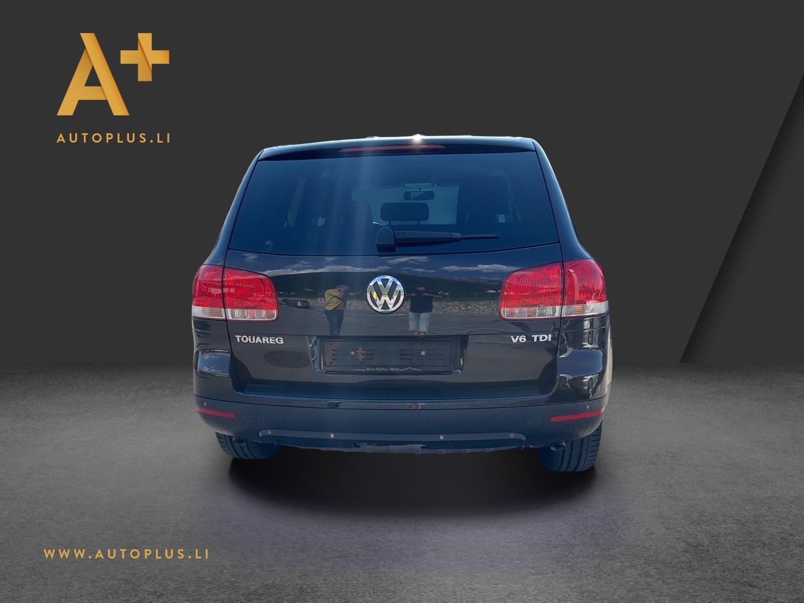 VW Touareg 3.0 TDI-image-7