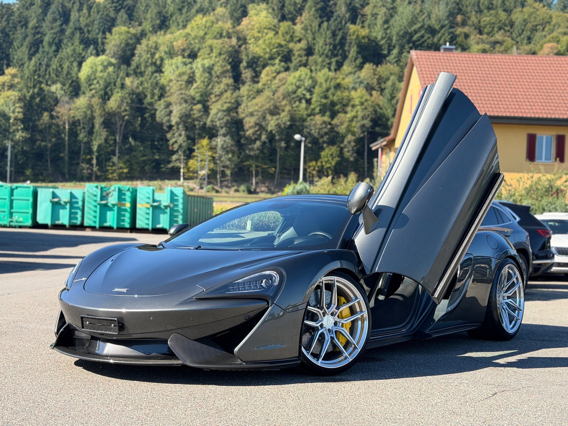 McLAREN 570GT Coupé 3.8 V8 SSG-image-6