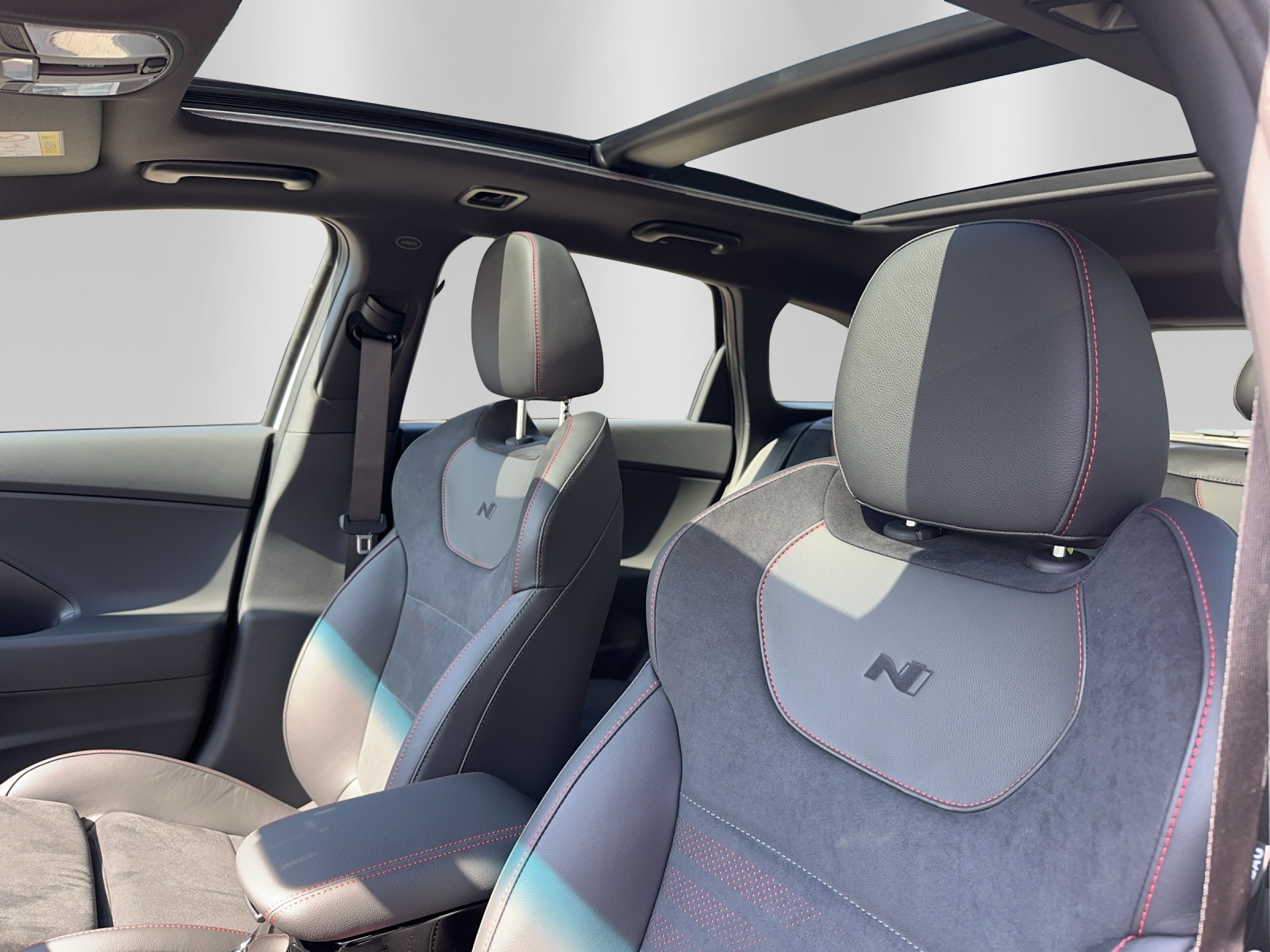 HYUNDAI i30 W 1.5 T-GDi N LineDCT-image-12