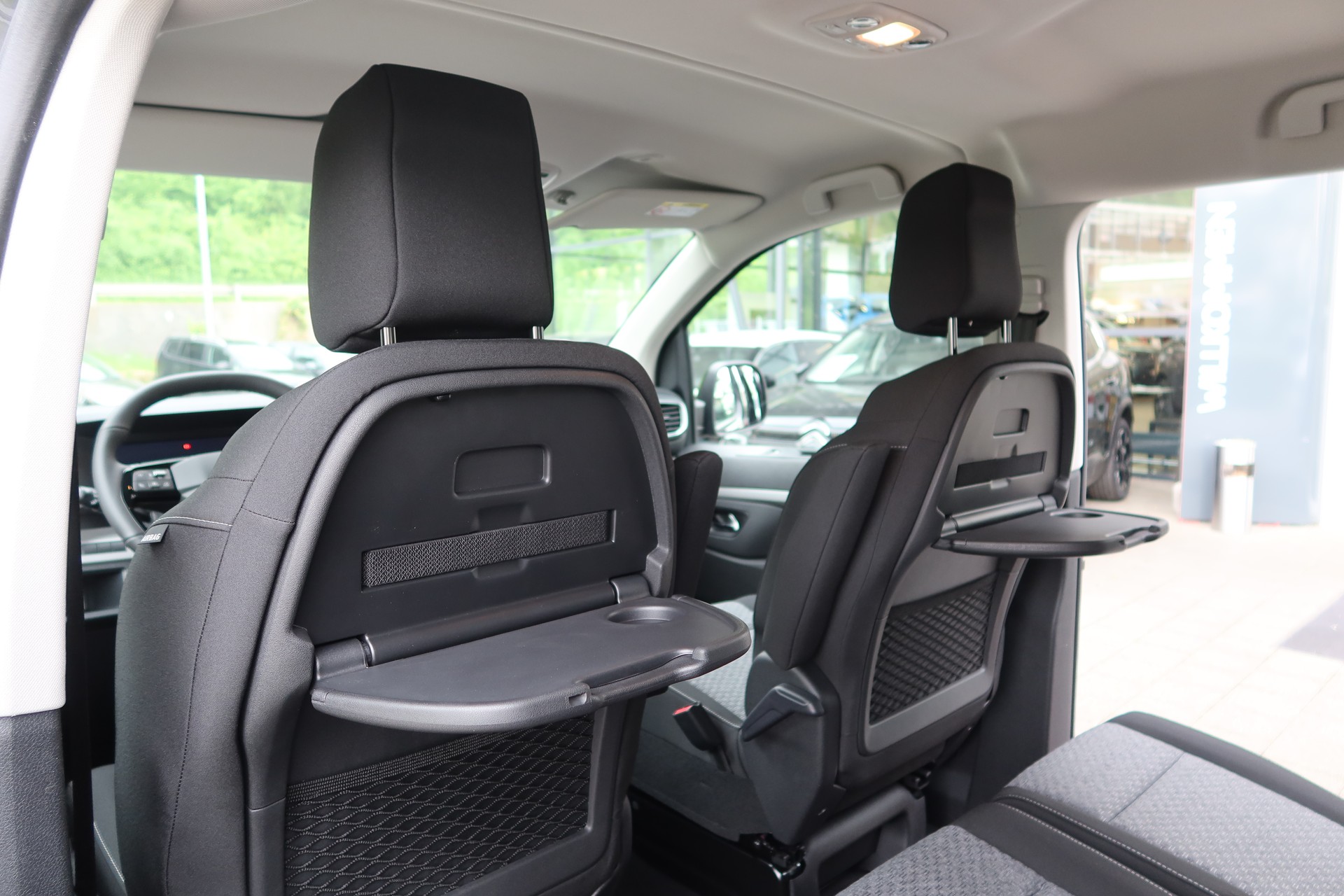 CITROEN Spacetourer You M EAT8-image-12