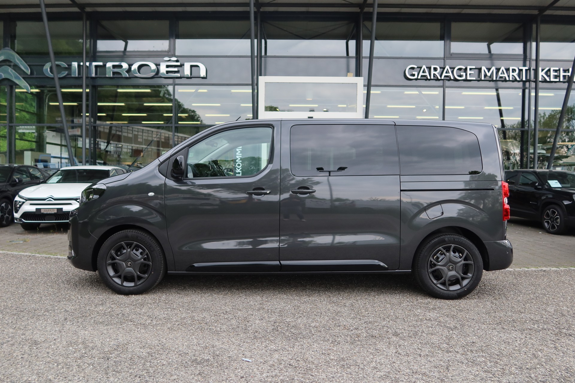CITROEN Spacetourer You M EAT8-image-3