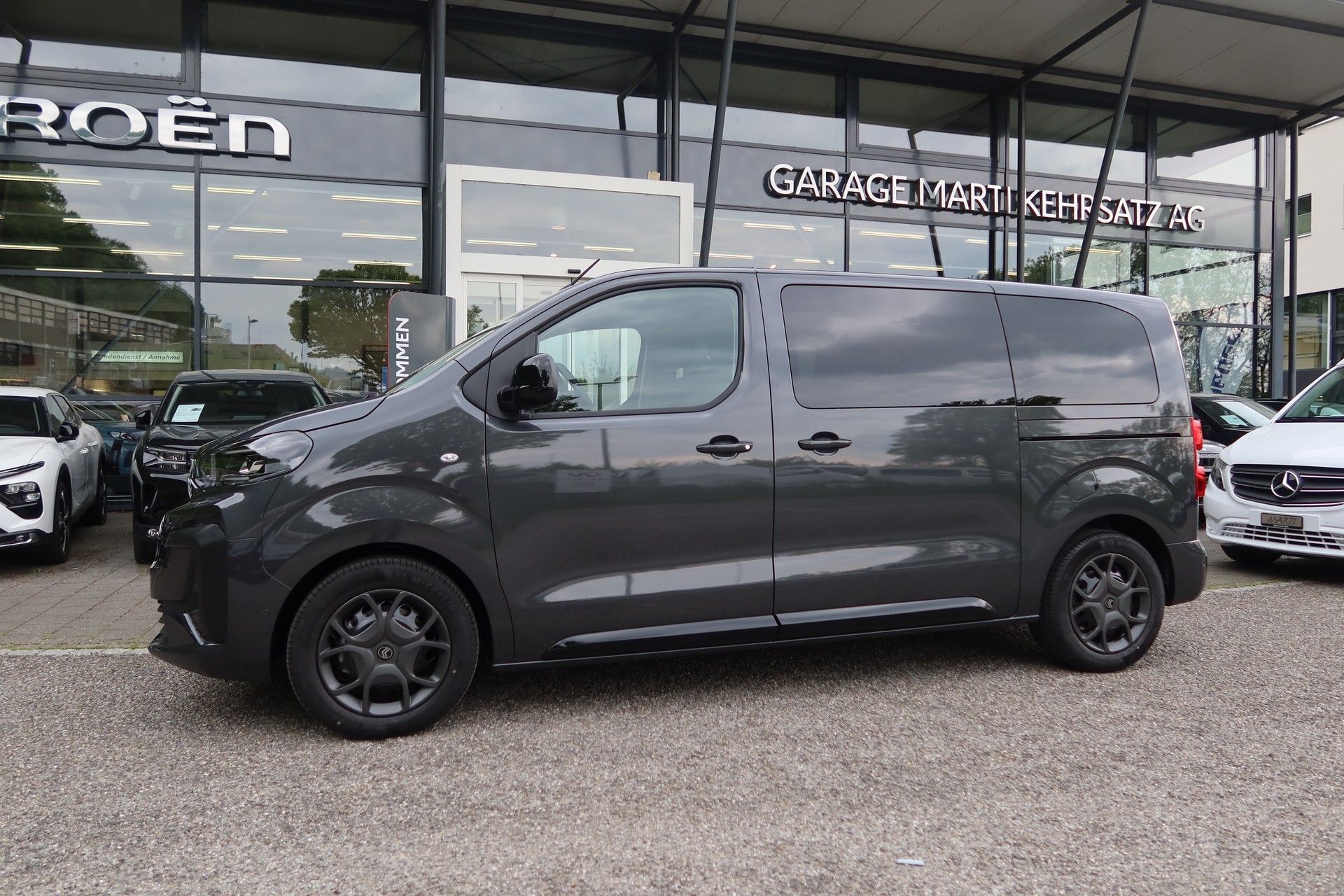 CITROEN Spacetourer You M EAT8-image-2