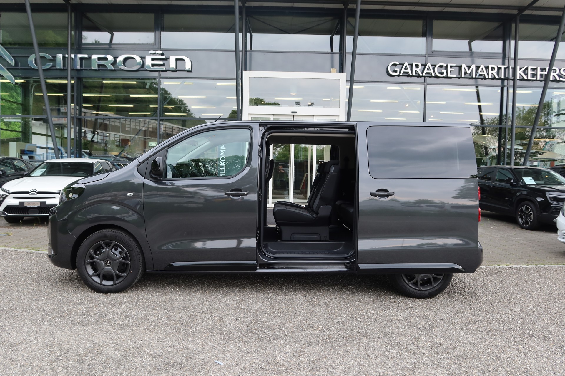 CITROEN Spacetourer You M EAT8-image-4