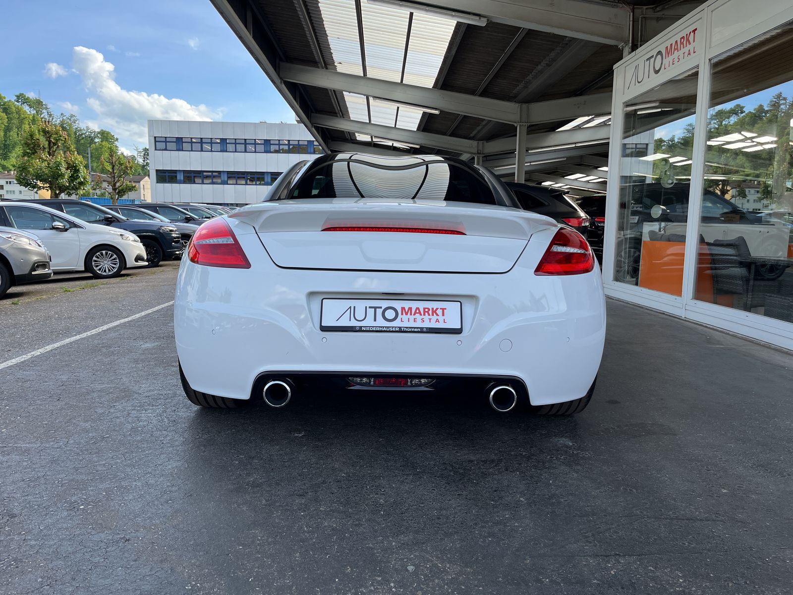 PEUGEOT RCZ R 1.6 Turbo-showroom-element-3