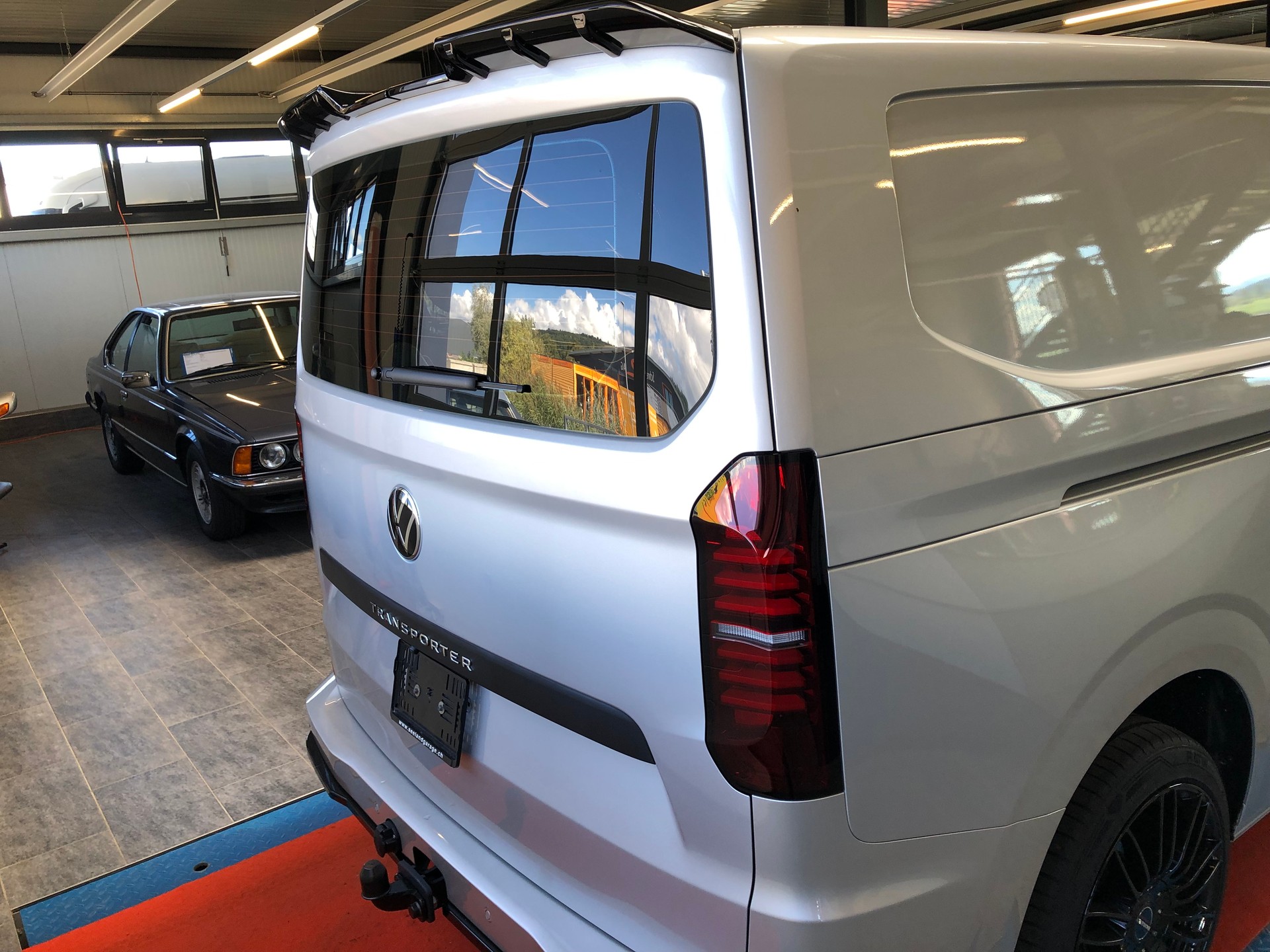 VW Transporter T7 2.0 TDI Lang 110PS-image-28
