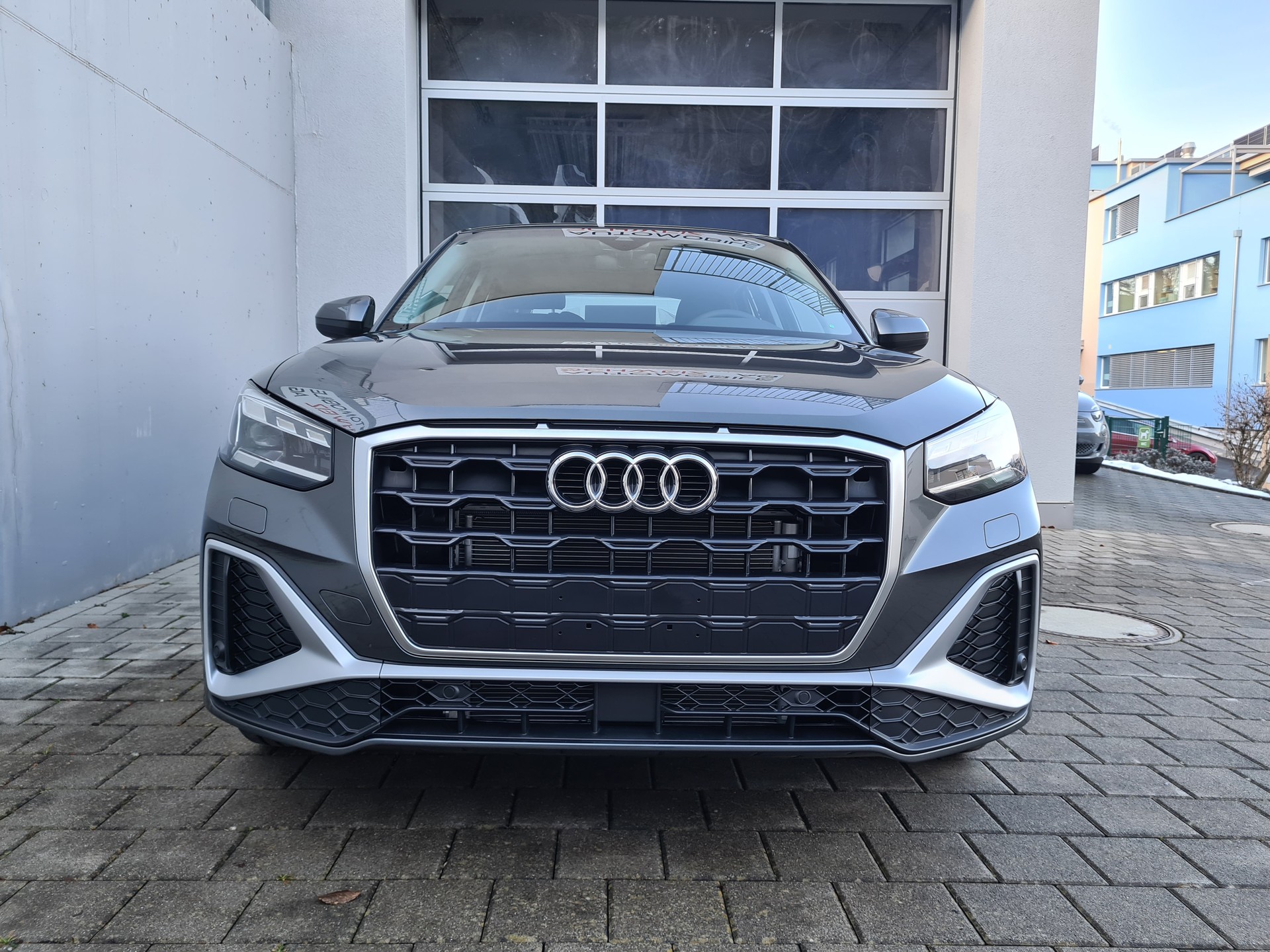 AUDI Q2 35 TFSI S line S-tronic-image-4