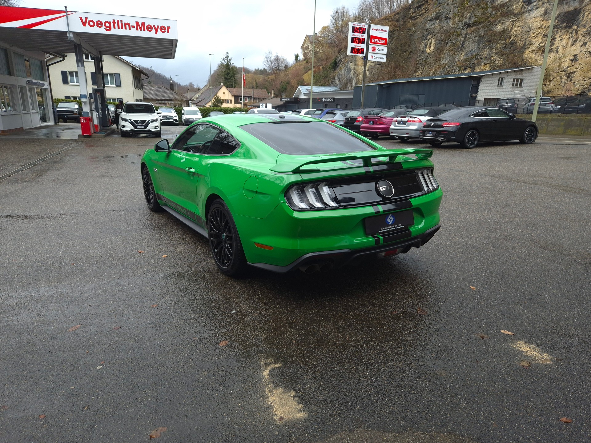 FORD MUSTANG GT Fastback V8-image-9